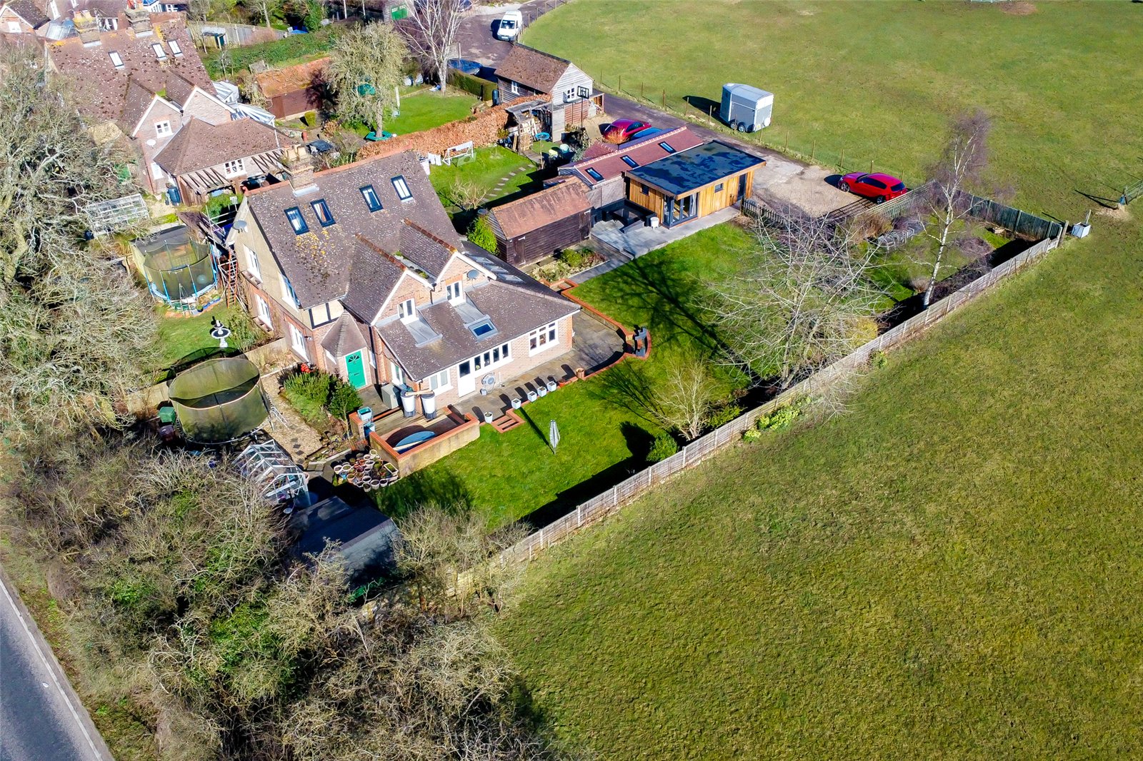 4 bed semi-detached house for sale in Shafford Cottages, Redbourn Road, St. Albans, Hertfordshire, AL3 - Property Image 2
