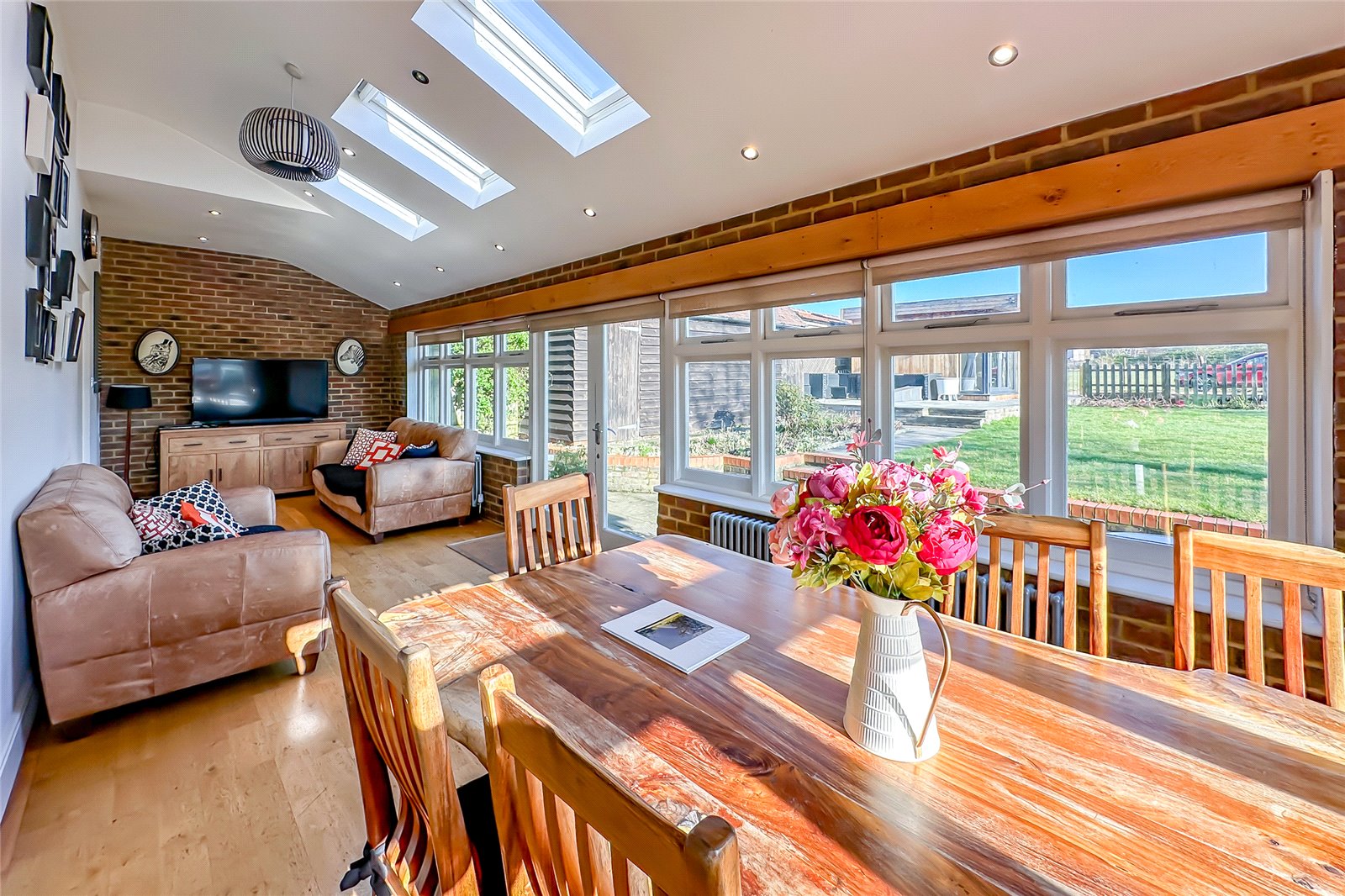 4 bed semi-detached house for sale in Shafford Cottages, Redbourn Road, St. Albans, Hertfordshire, AL3 - Property Image 17