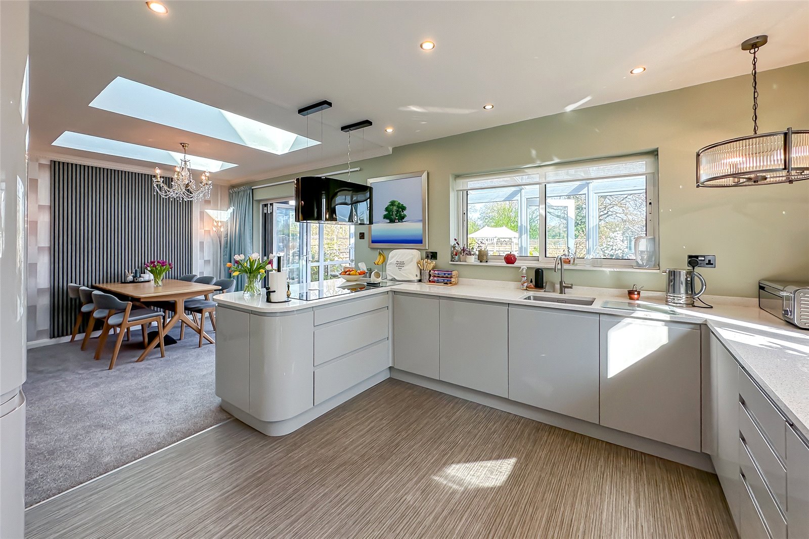 2 bed for sale in North Close, St. Albans, Hertfordshire, AL2  - Property Image 3