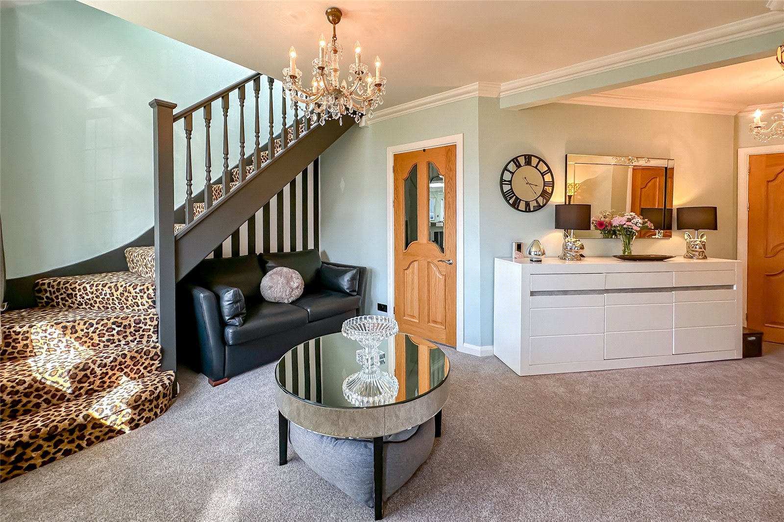 2 bed for sale in North Close, St. Albans, Hertfordshire, AL2  - Property Image 10