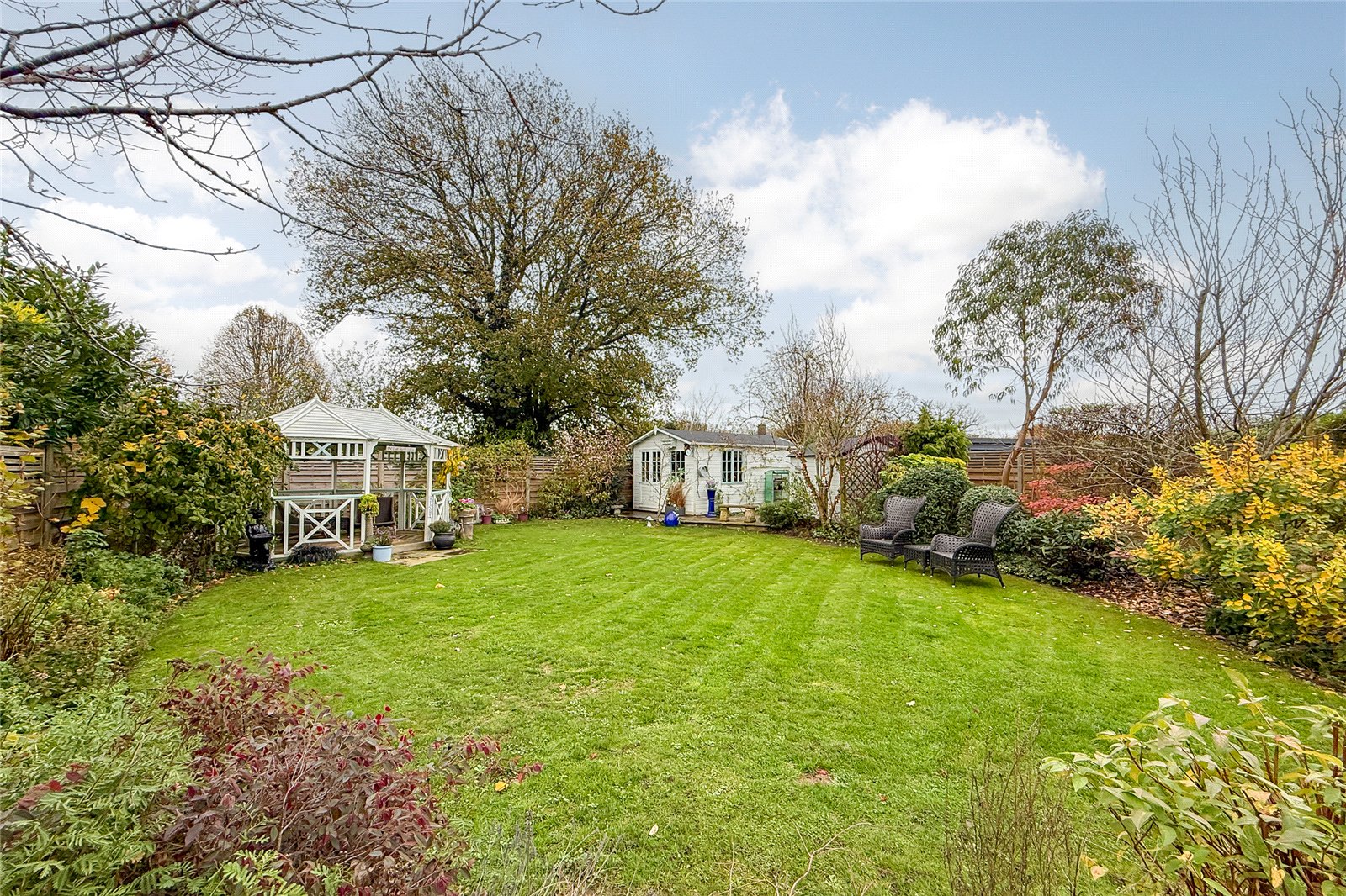 2 bed for sale in North Close, St. Albans, Hertfordshire, AL2  - Property Image 15