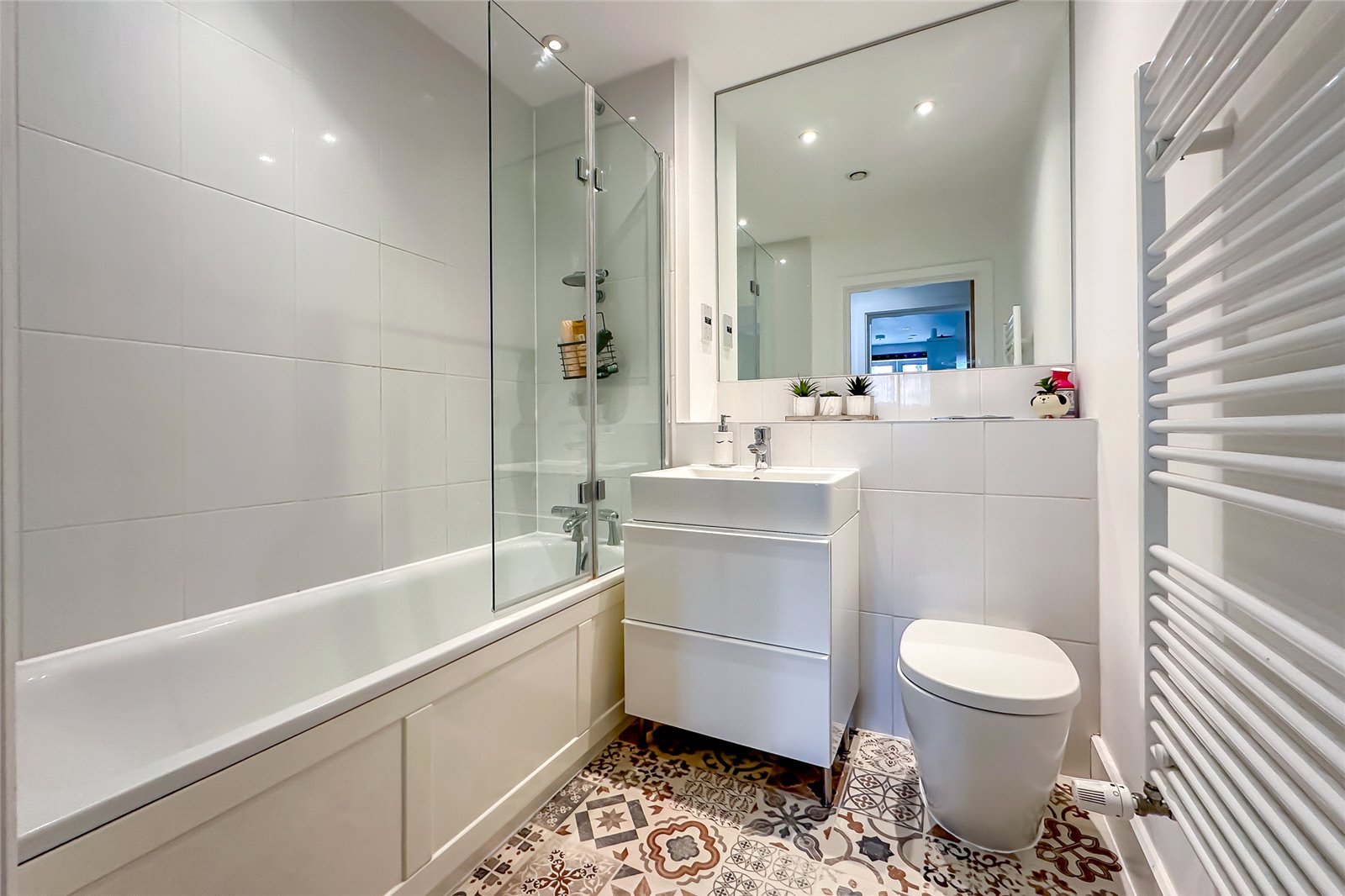 2 bed house to rent in Roma House, Charrington Place, St. Albans, Hertfordshire, AL1 - Property Image 5