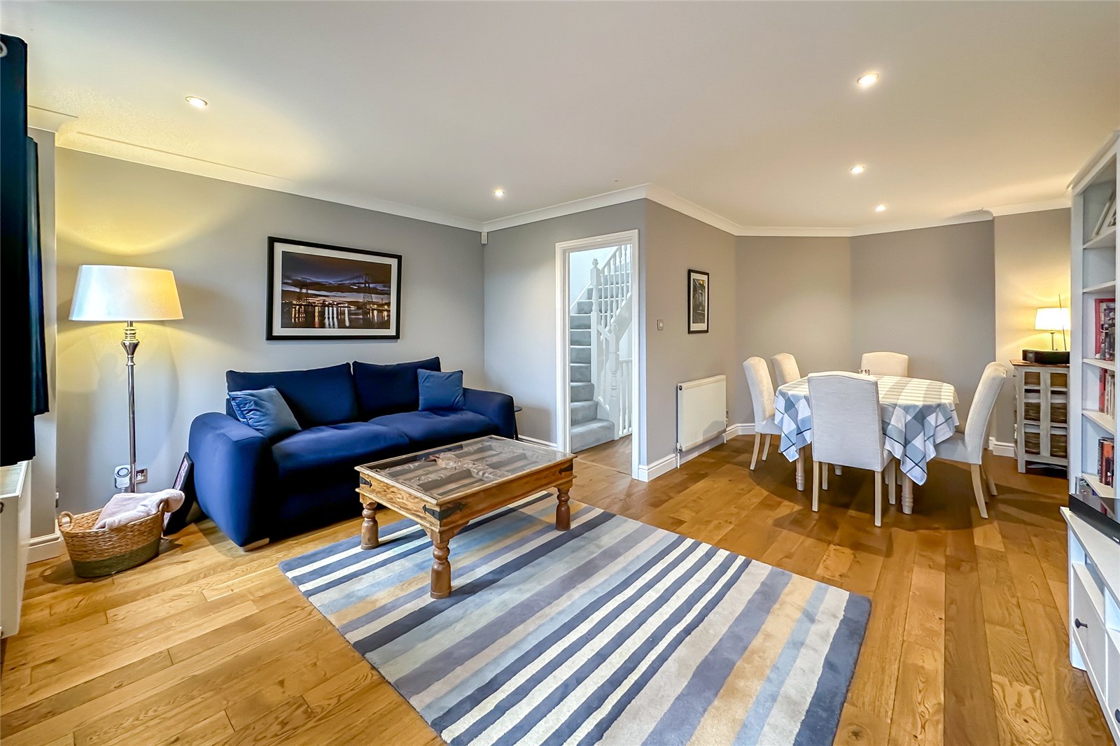 3 bed terraced house for sale in Saracens Head Yard, Pageant Road, St. Albans, Hertfordshire, AL1 - Property Image 5
