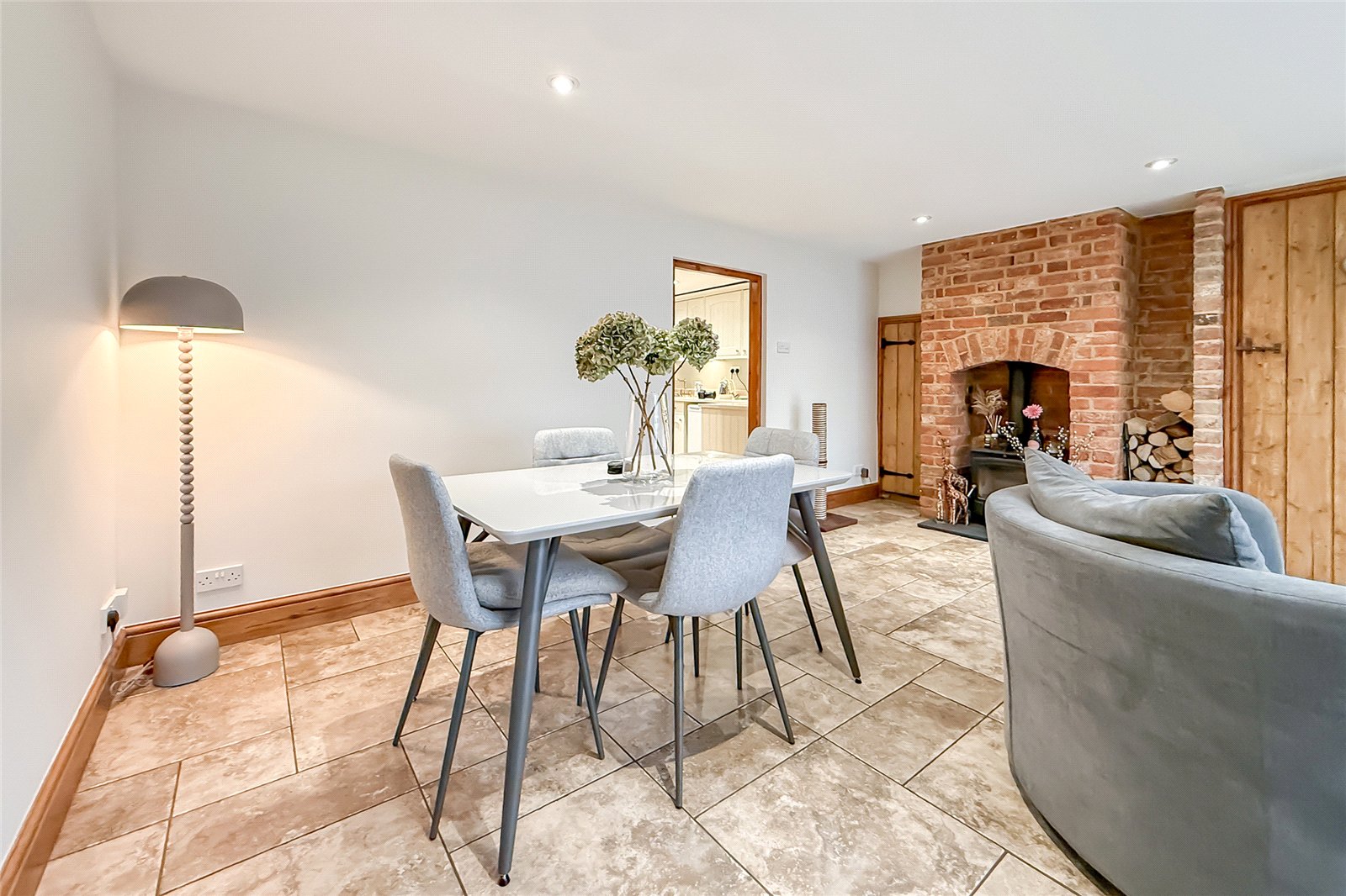 2 bed terraced house for sale in Bower Heath Lane, Bower Heath, Harpenden, Hertfordshire, AL5  - Property Image 11