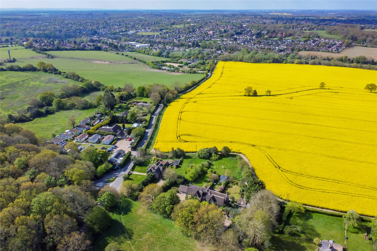 2 bed terraced house for sale in Bower Heath Lane, Bower Heath, Harpenden, Hertfordshire, AL5  - Property Image 23