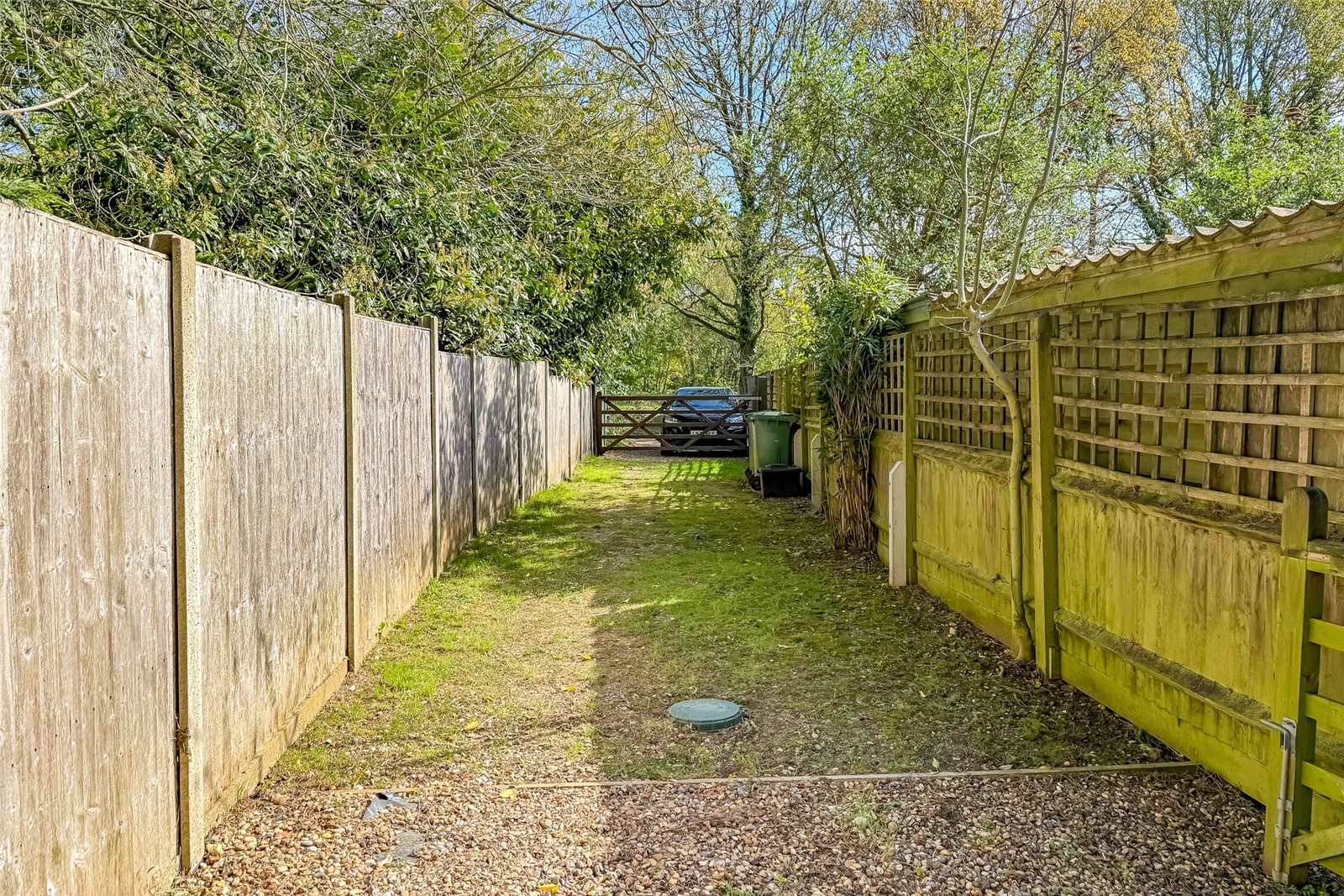 2 bed terraced house for sale in Bower Heath Lane, Bower Heath, Harpenden, Hertfordshire, AL5  - Property Image 29
