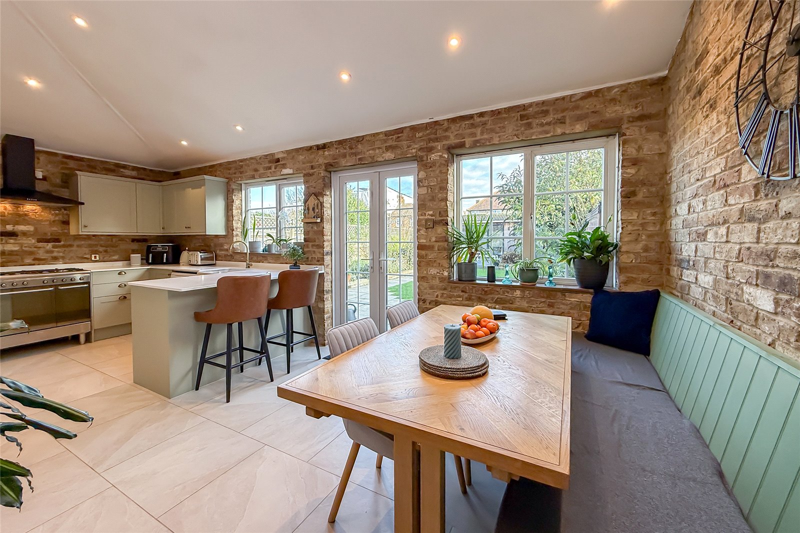 3 bed semi-detached house for sale in Ely Road, St. Albans, Hertfordshire, AL1  - Property Image 4