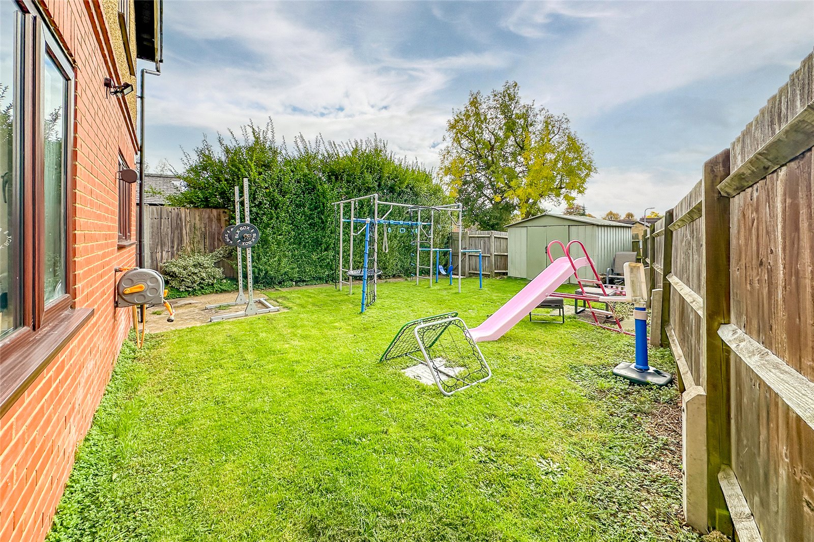 4 bed end of terrace house for sale in Hill End Lane, St. Albans, Hertfordshire, AL4 - Property Image 11