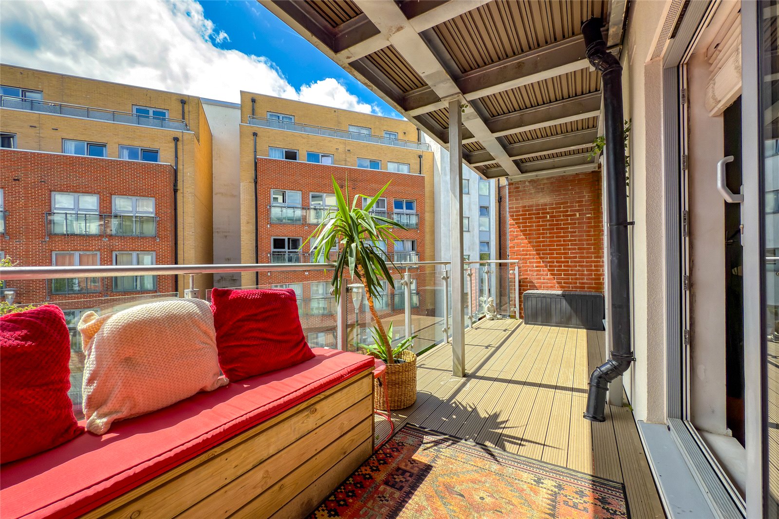 1 bed apartment for sale in Nero House, Charrington Place, St Albans, Hertfordshire, AL1  - Property Image 8