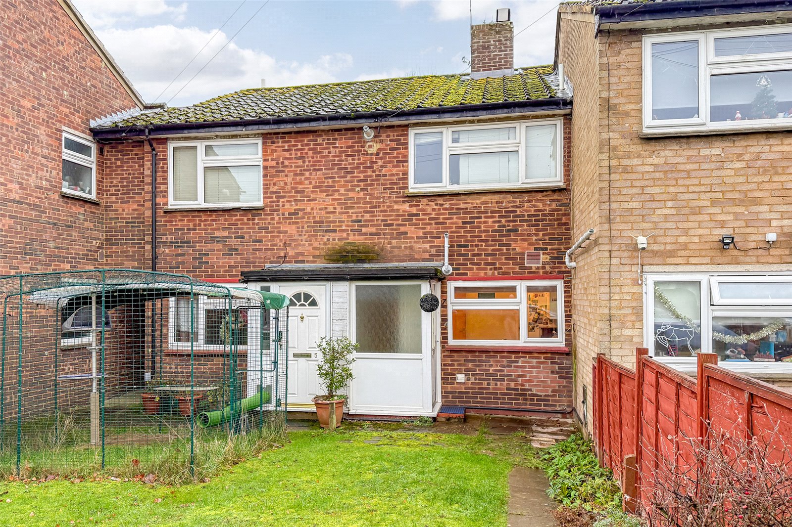 2 bed ground floor flat for sale in Shottfield Close, Sandridge, St. Albans, Hertfordshire, AL4