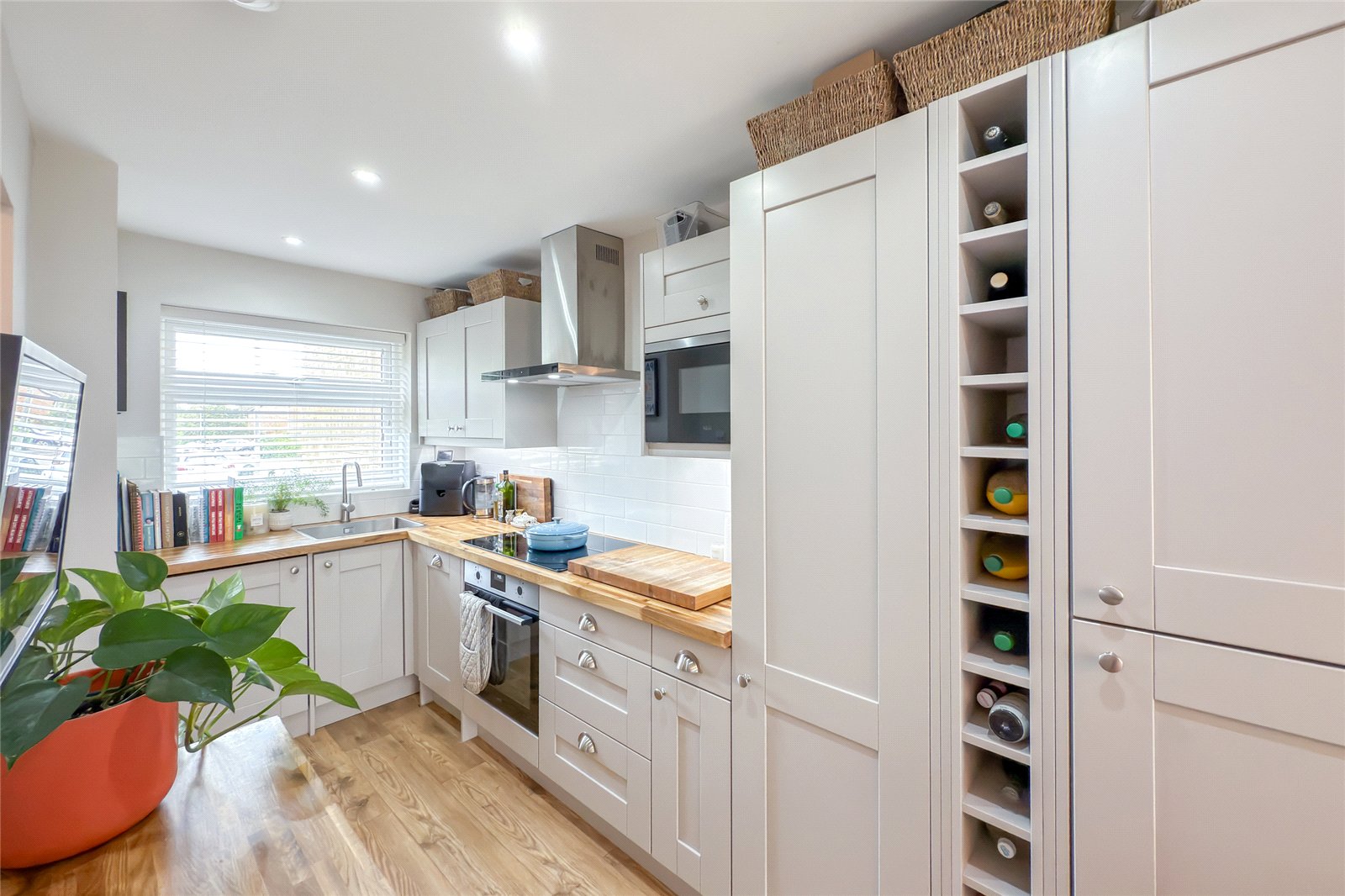 2 bed house for sale in Westfield Court, St. Albans, Hertfordshire, AL4 - Property Image 4