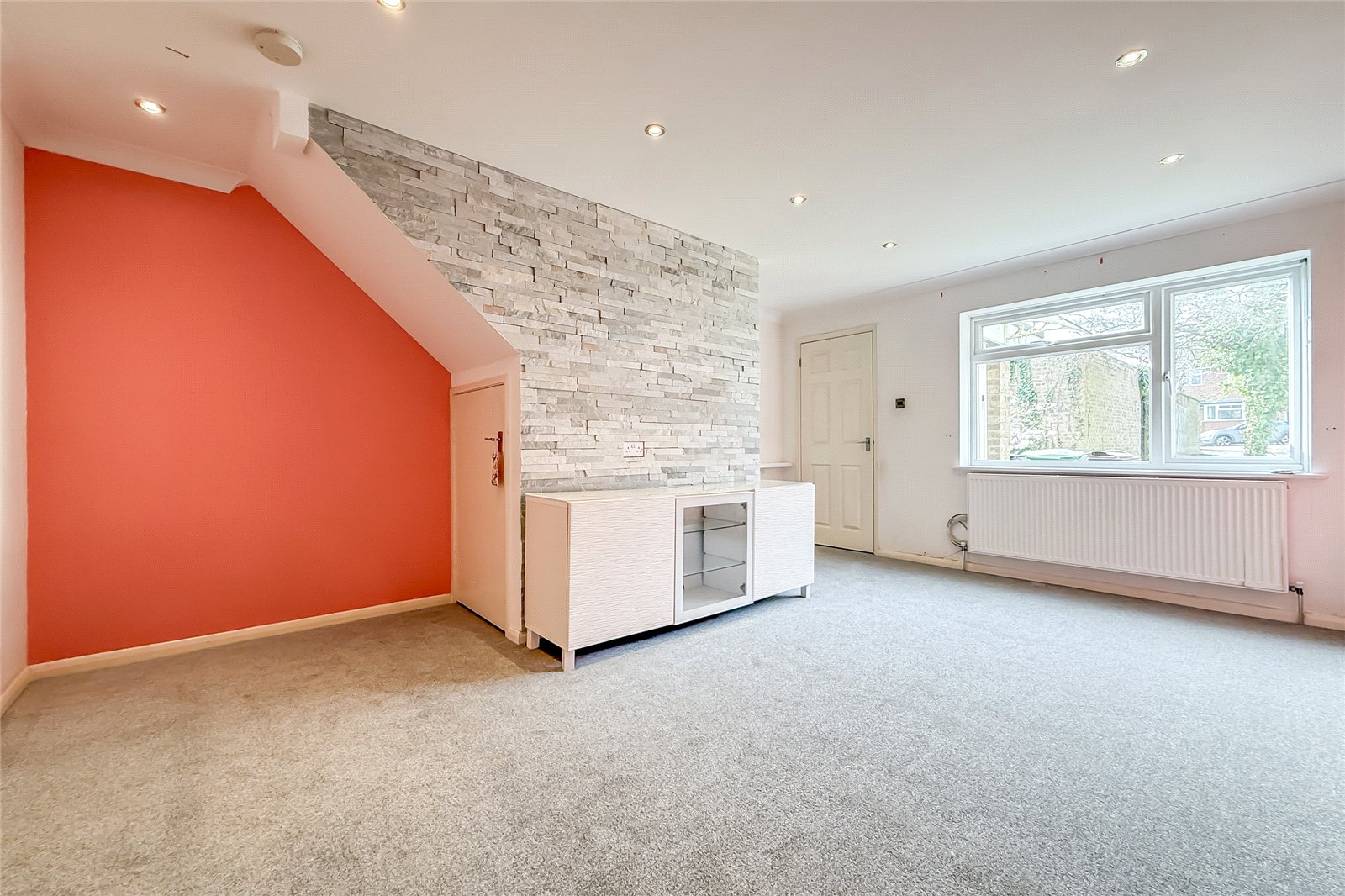 2 bed terraced house for sale in Elizabeth Court, St. Albans, Hertfordshire, AL4  - Property Image 5