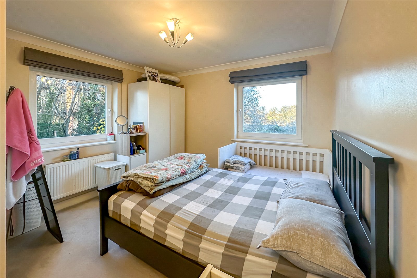2 bed apartment for sale in Clement Court, Bakers Close, St. Albans, Hertfordshire, AL1 - Property Image 6