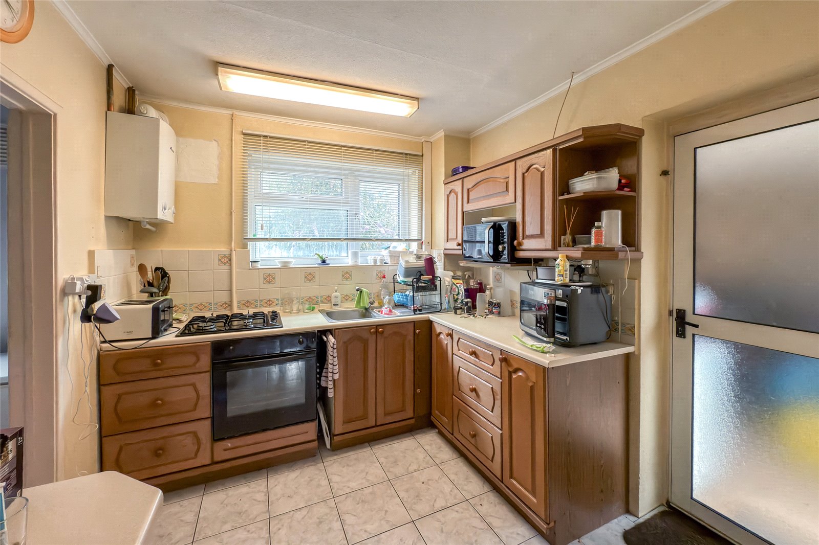 3 bed semi-detached house for sale in Ladies Grove, St. Albans, Hertfordshire, AL3  - Property Image 2