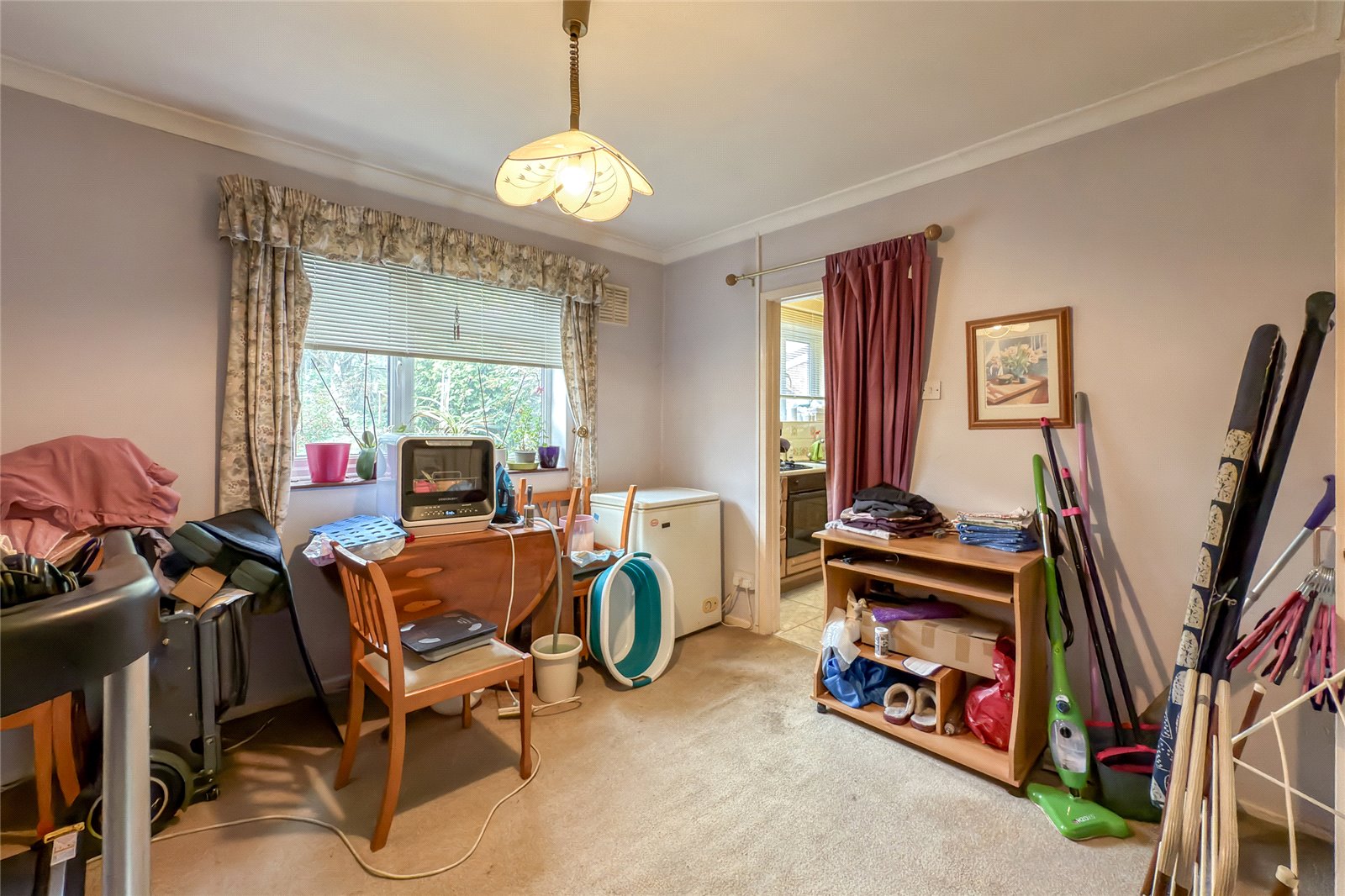 3 bed semi-detached house for sale in Ladies Grove, St. Albans, Hertfordshire, AL3  - Property Image 3