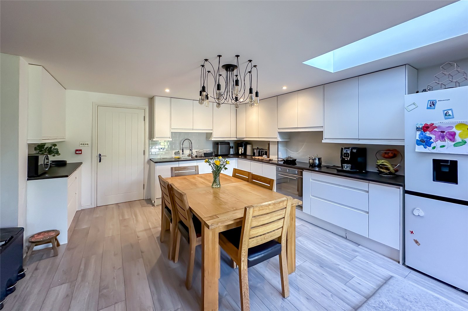 4 bed end of terrace house for sale in Leyland Avenue, St. Albans, Hertfordshire, AL1 - Property Image 3