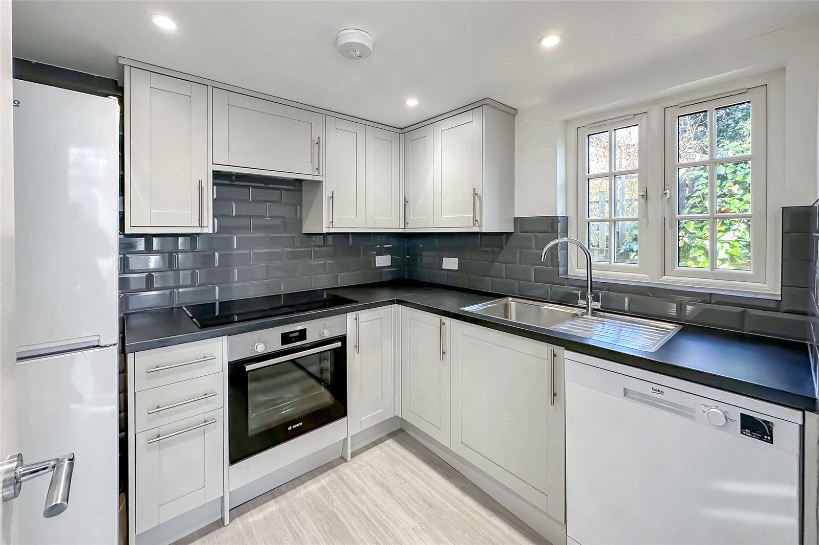 2 bed semi-detached house for sale in St. Stephens Hill, St. Albans, Hertfordshire, AL1 - Property Image 2