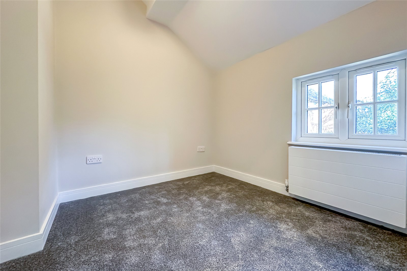 2 bed semi-detached house for sale in St. Stephens Hill, St. Albans, Hertfordshire, AL1 - Property Image 8