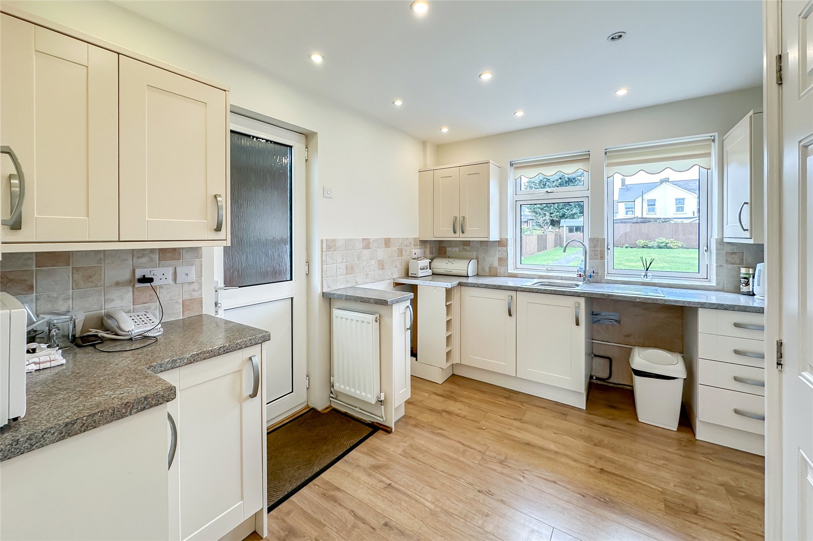 3 bed semi-detached house for sale in Manor Road, London Colney, St. Albans, Hertfordshire, AL2 - Property Image 2