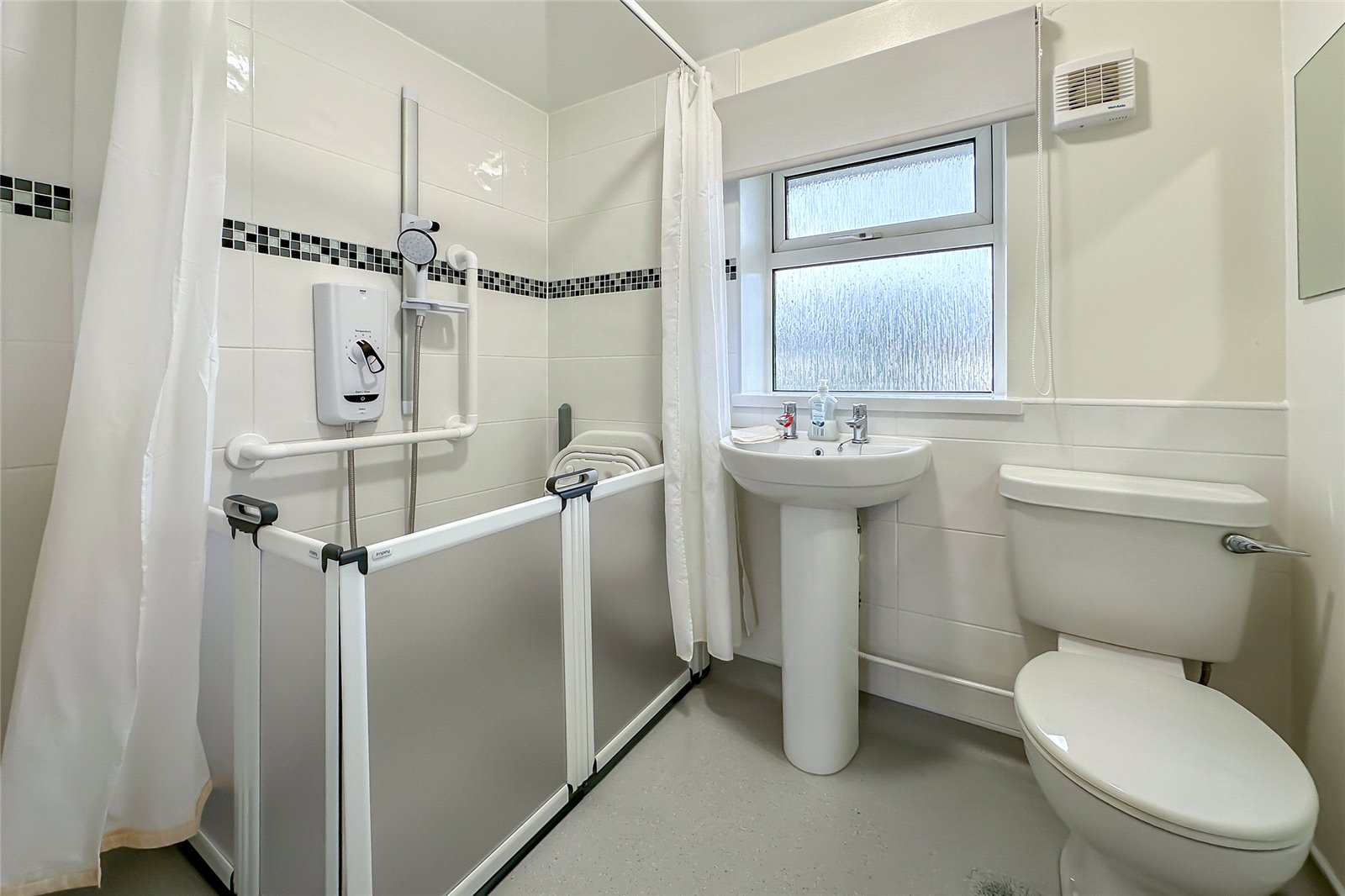 3 bed semi-detached house for sale in Manor Road, London Colney, St. Albans, Hertfordshire, AL2 - Property Image 10