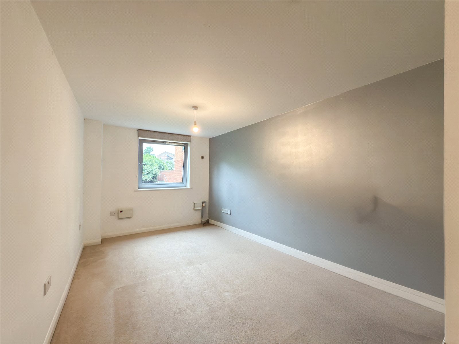 2 bed ground floor flat for sale in Davy House, Charrington Place, St. Albans, Hertfordshire, AL1 - Property Image 8