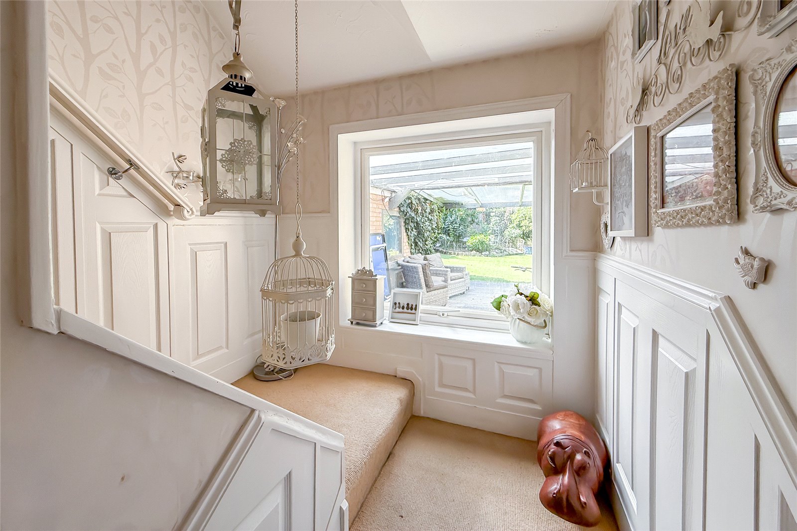 3 bed link detached house for sale in Meadowcroft, St. Albans, Hertfordshire, AL1  - Property Image 6