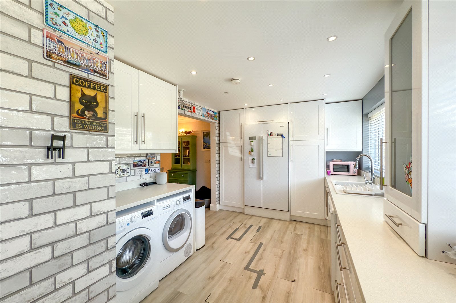 3 bed link detached house for sale in Meadowcroft, St. Albans, Hertfordshire, AL1  - Property Image 20