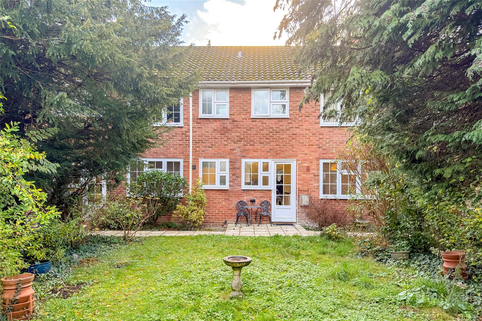 2 bed ground floor flat for sale in Westminster Court, St. Albans, Hertfordshire, AL1 - Property Image 13