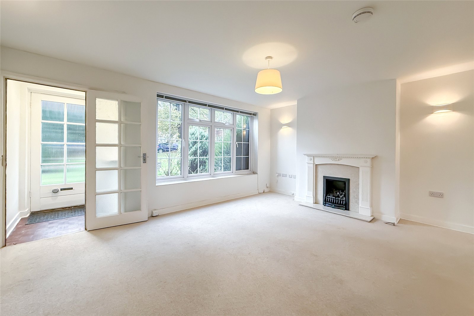 2 bed ground floor flat for sale in Westminster Court, St. Albans, Hertfordshire, AL1 - Property Image 8