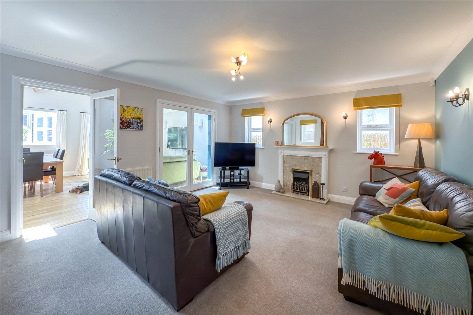 4 bed detached house for sale in Hatfield Road, St. Albans, Hertfordshire, AL4  - Property Image 2