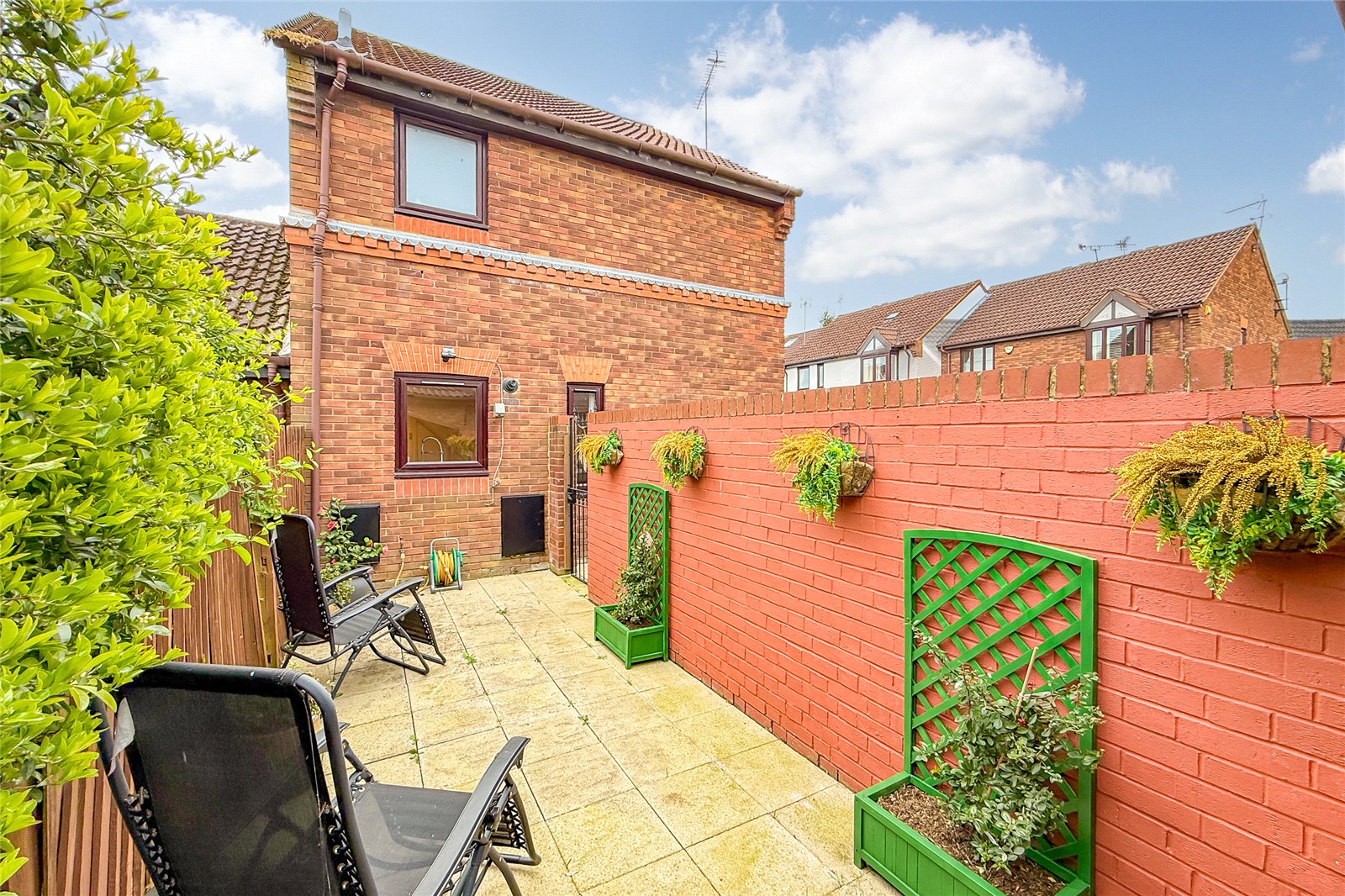 1 bed end of terrace house for sale in Woodlands, Park Street, St. Albans, Hertfordshire, AL2  - Property Image 8