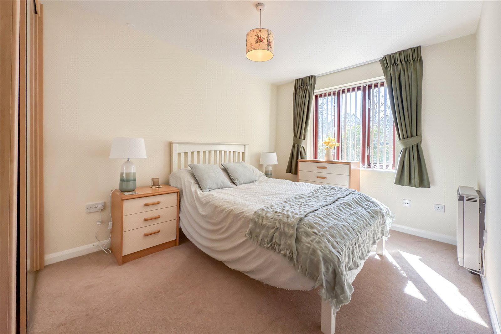 1 bed ground floor flat for sale in Albeny Gate, Belmont Hill, St. Albans, Hertfordshire, AL1  - Property Image 8