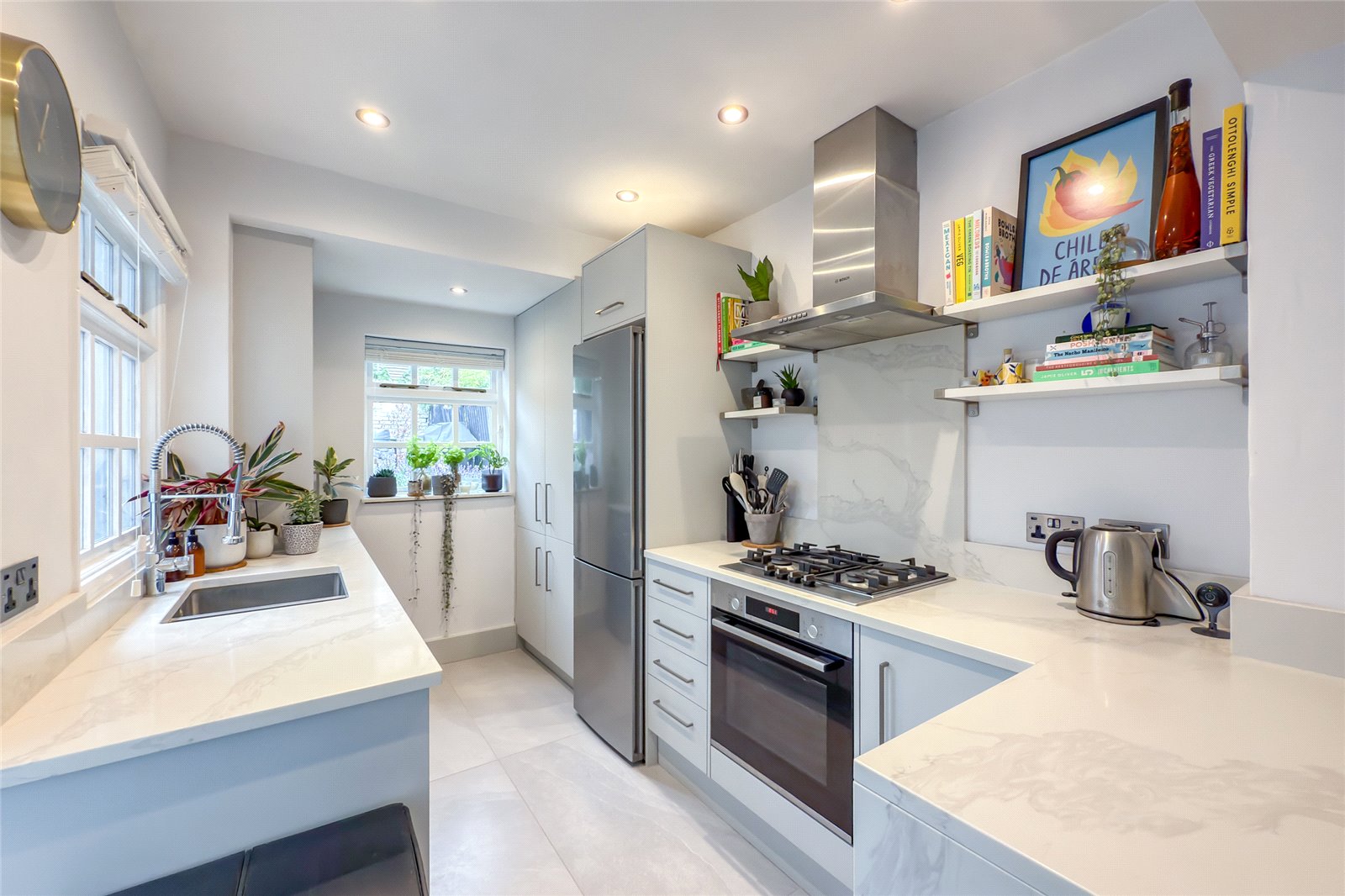 2 bed terraced house for sale in Oster Street, St. Albans, Hertfordshire, AL3  - Property Image 5