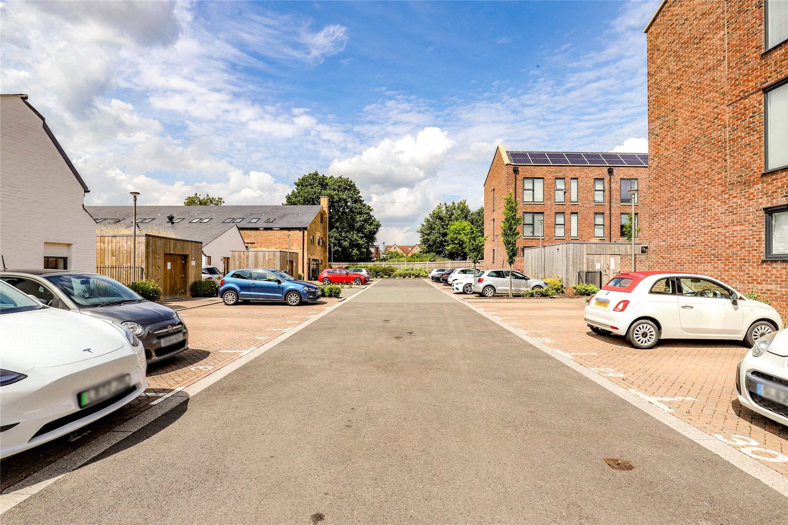 1 bed ground floor flat for sale in Hansell Gardens, Sutton Road, St. Albans, Hertfordshire, AL1  - Property Image 12