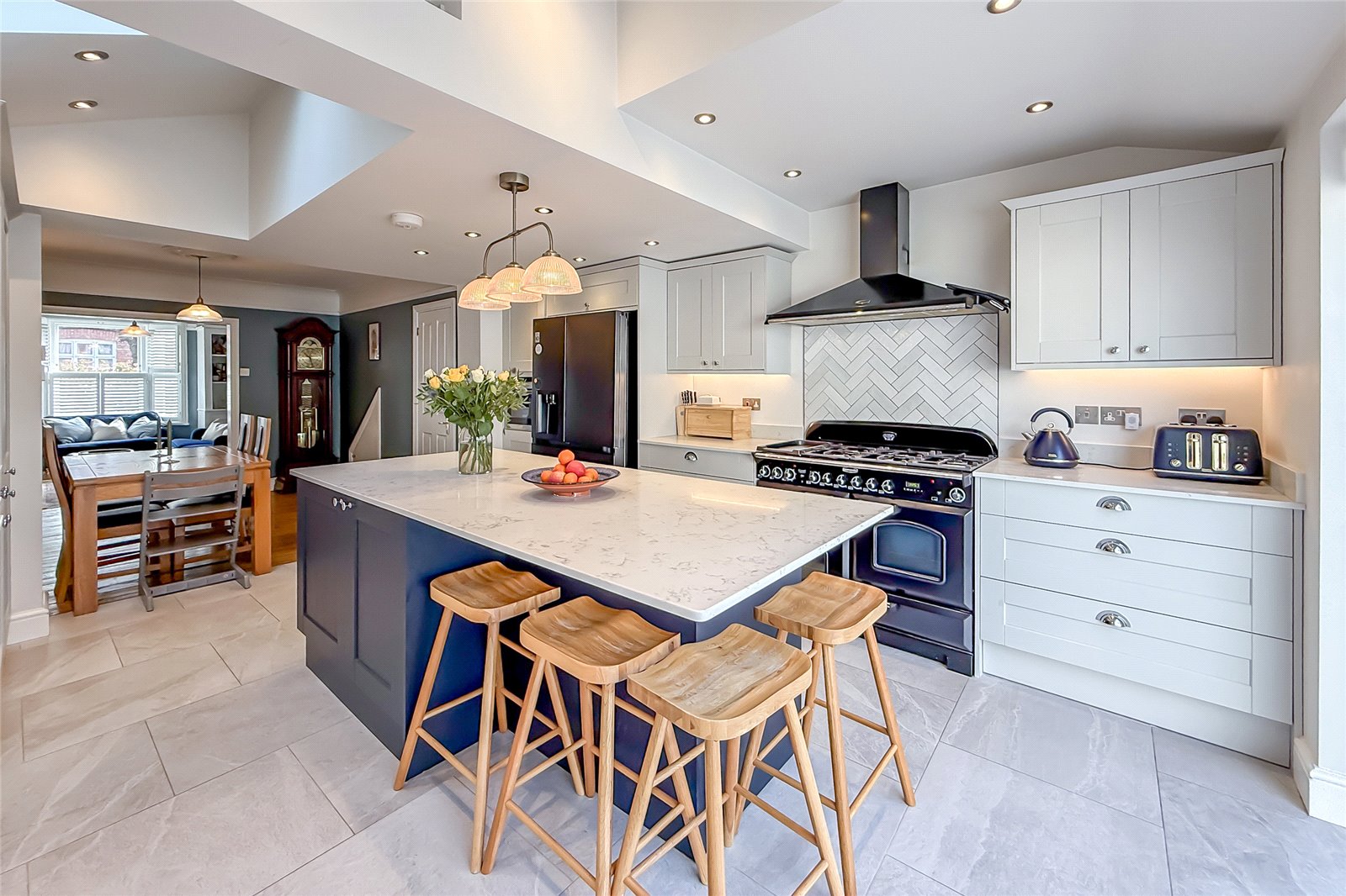 3 bed semi-detached house for sale in Worley Road, St. Albans, Hertfordshire, AL3  - Property Image 5