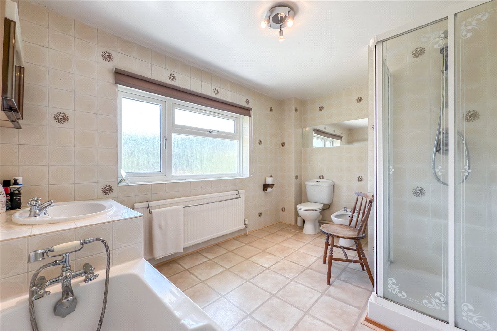 5 bed link detached house for sale in Meadowcroft, St. Albans, Hertfordshire, AL1  - Property Image 10
