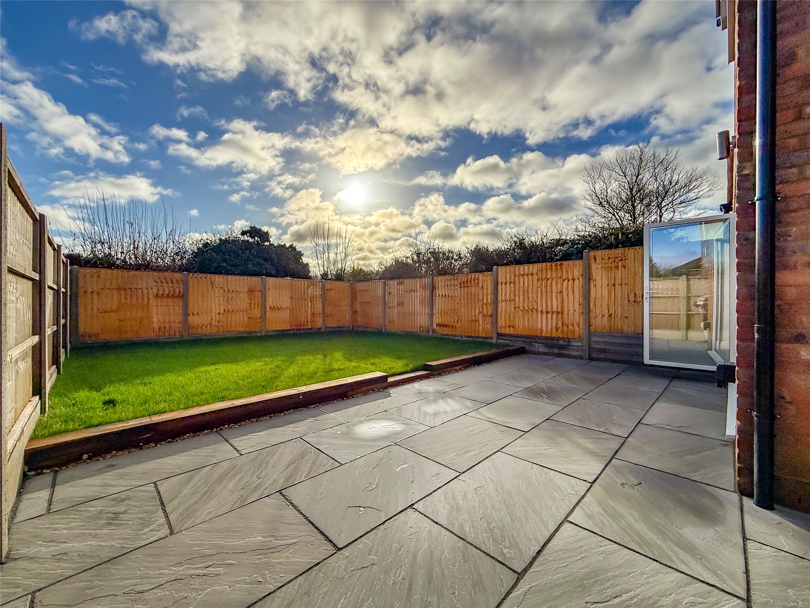 3 bed detached house for sale in Necton Road, Wheathampstead, Hertfordshire, AL4 - Property Image 2