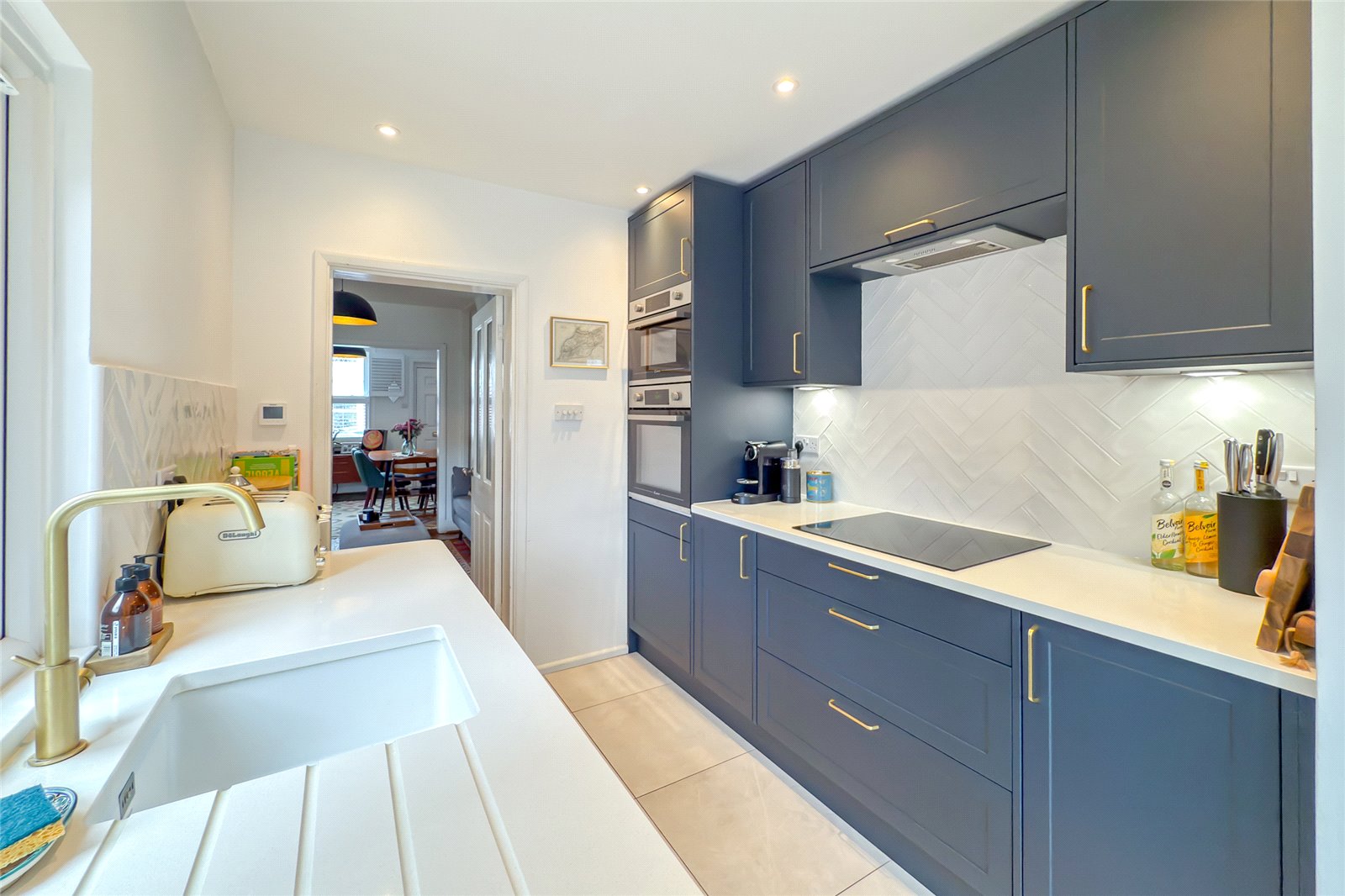 2 bed terraced house for sale in Arthur Road, St. Albans, Hertfordshire, AL1  - Property Image 5