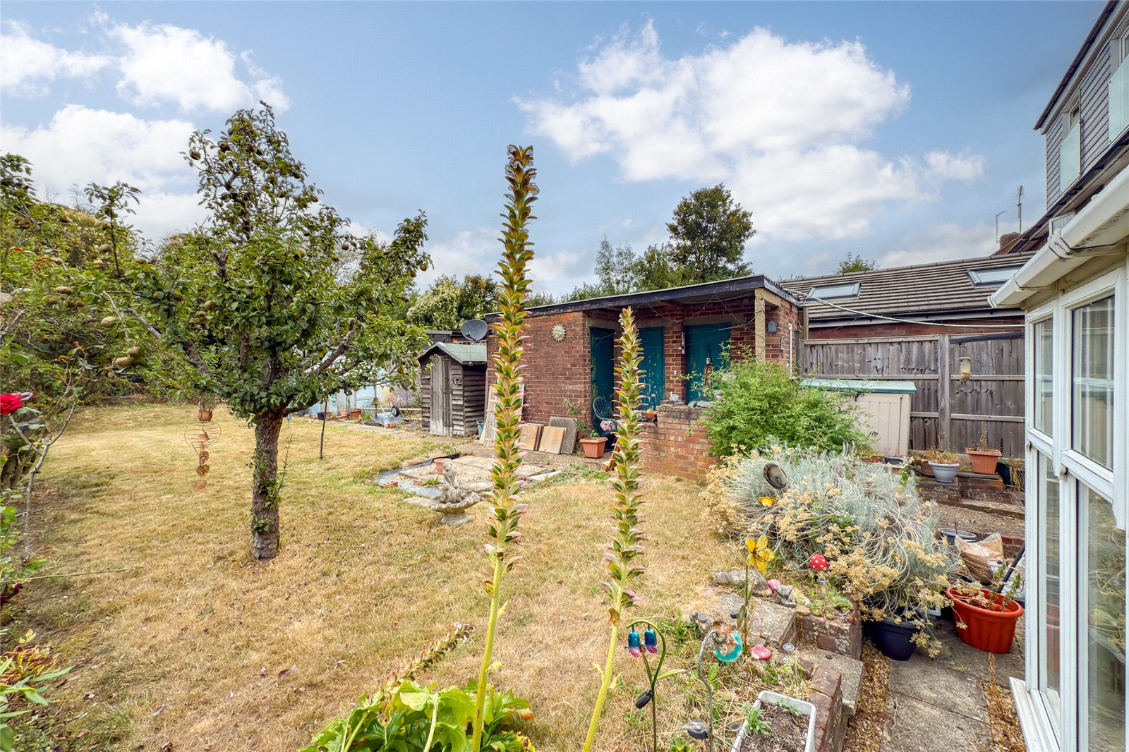 3 bed semi-detached house for sale in Gorham Drive, St. Albans, Hertfordshire, AL1 - Property Image 9
