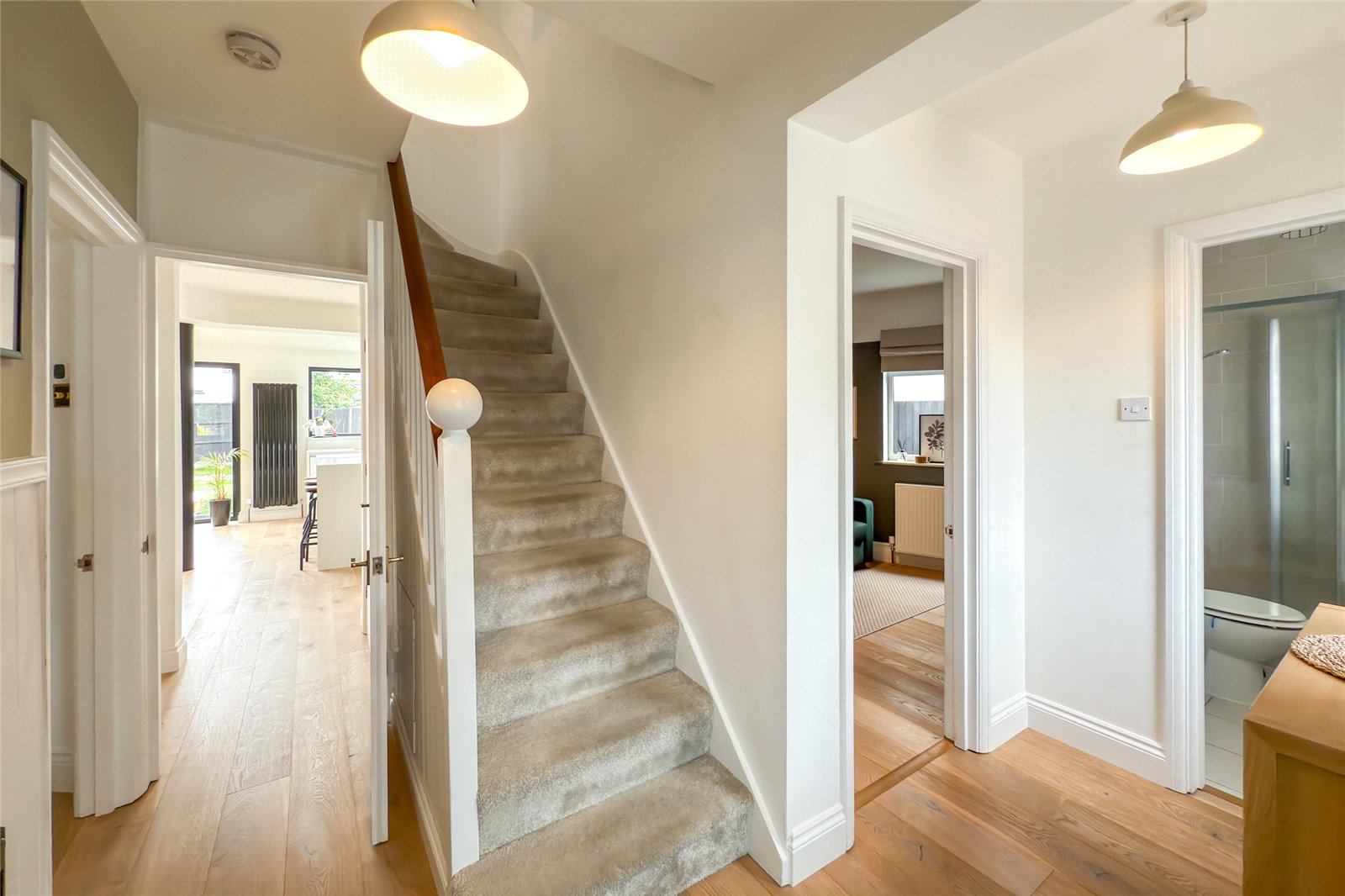 4 bed semi-detached house for sale in Linden Crescent, St. Albans, Hertfordshire, AL1  - Property Image 10