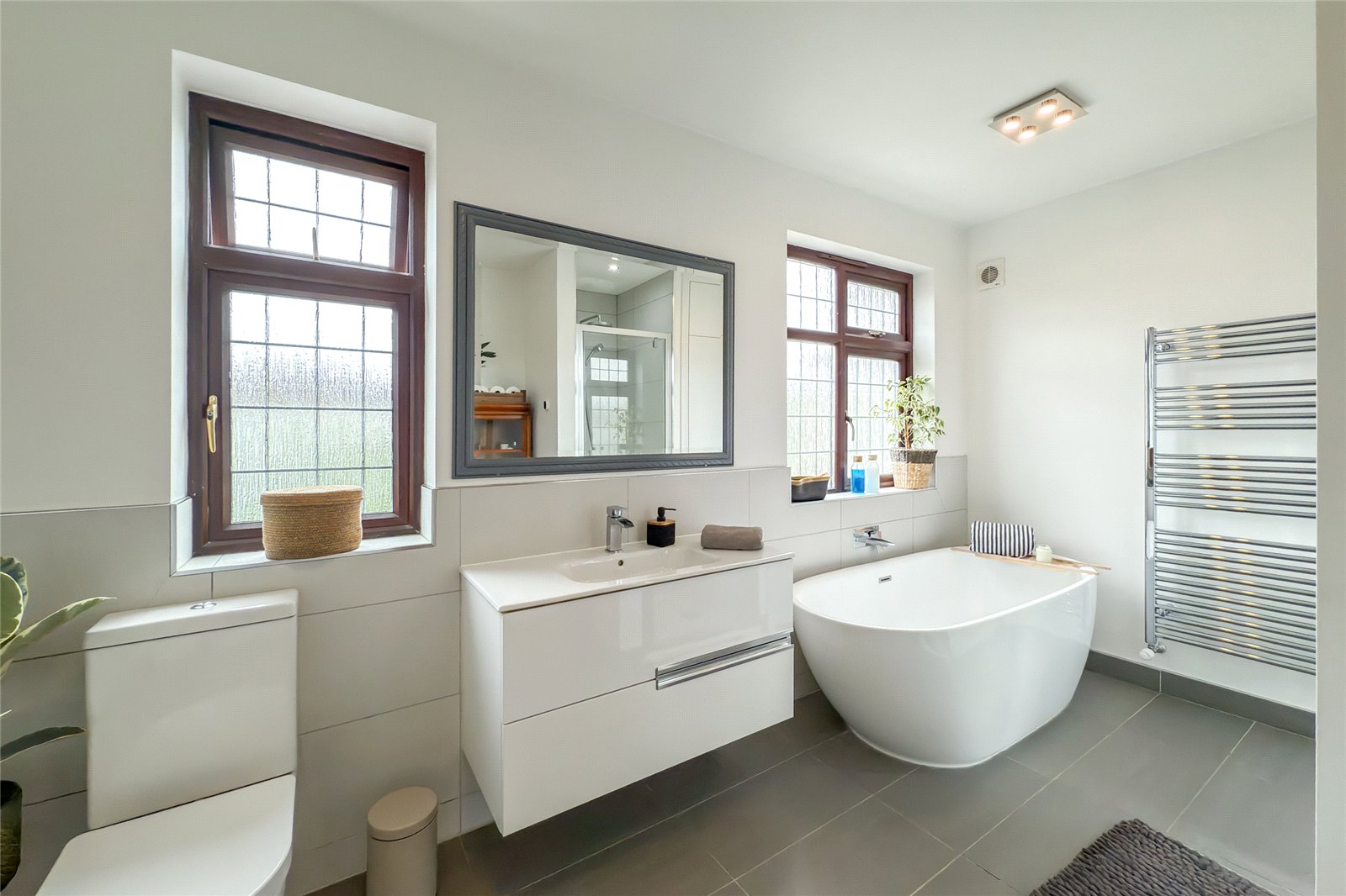4 bed semi-detached house for sale in Linden Crescent, St. Albans, Hertfordshire, AL1  - Property Image 16