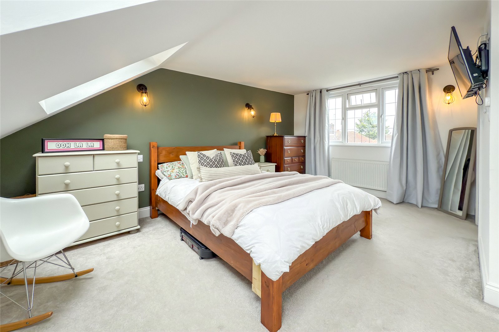 4 bed semi-detached house for sale in Linden Crescent, St. Albans, Hertfordshire, AL1  - Property Image 17