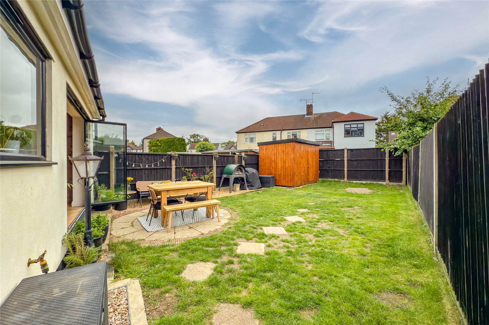 4 bed semi-detached house for sale in Linden Crescent, St. Albans, Hertfordshire, AL1  - Property Image 19