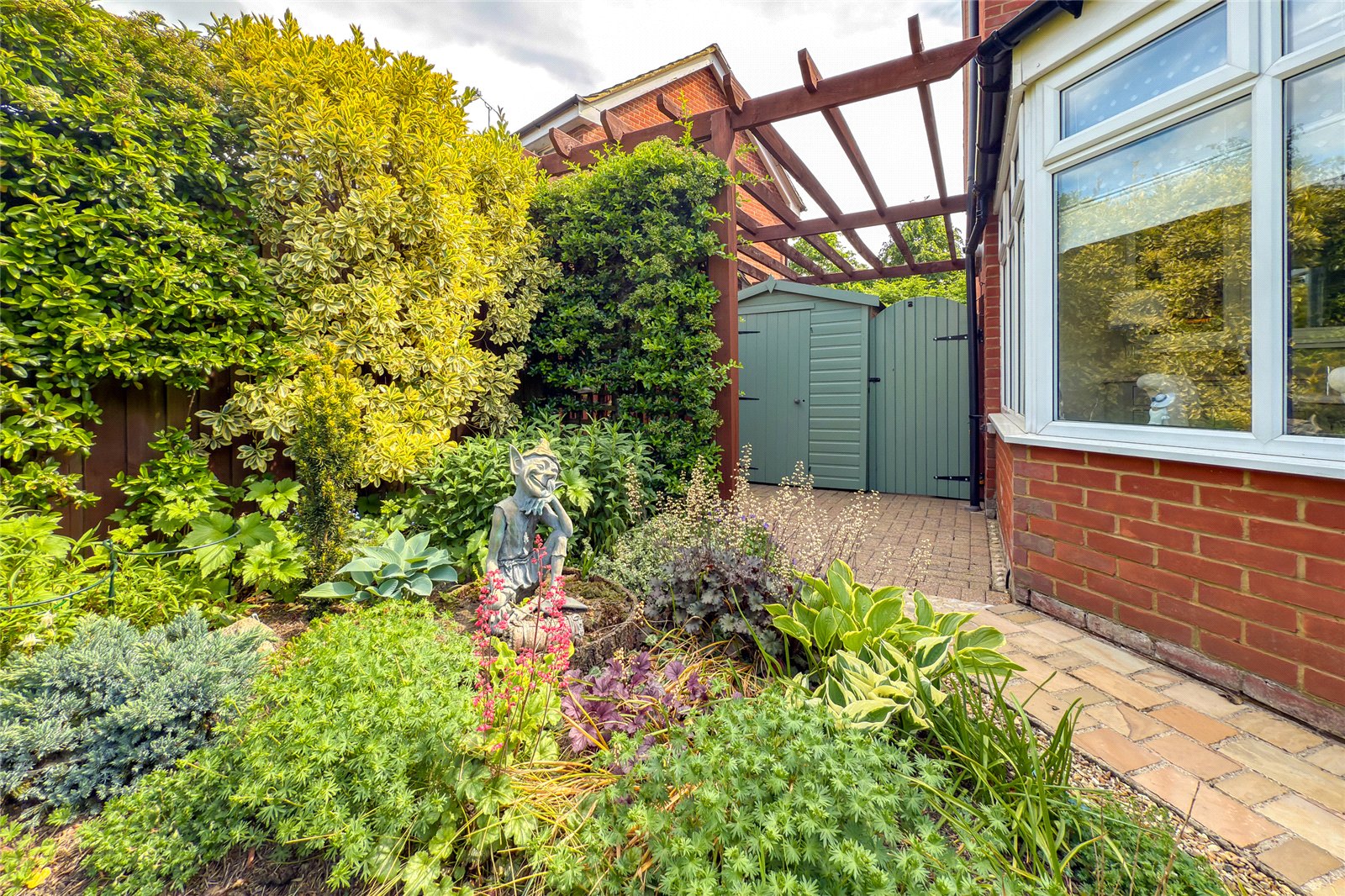 2 bed semi-detached house for sale in Puddingstone Drive, St. Albans, Hertfordshire, AL4  - Property Image 11