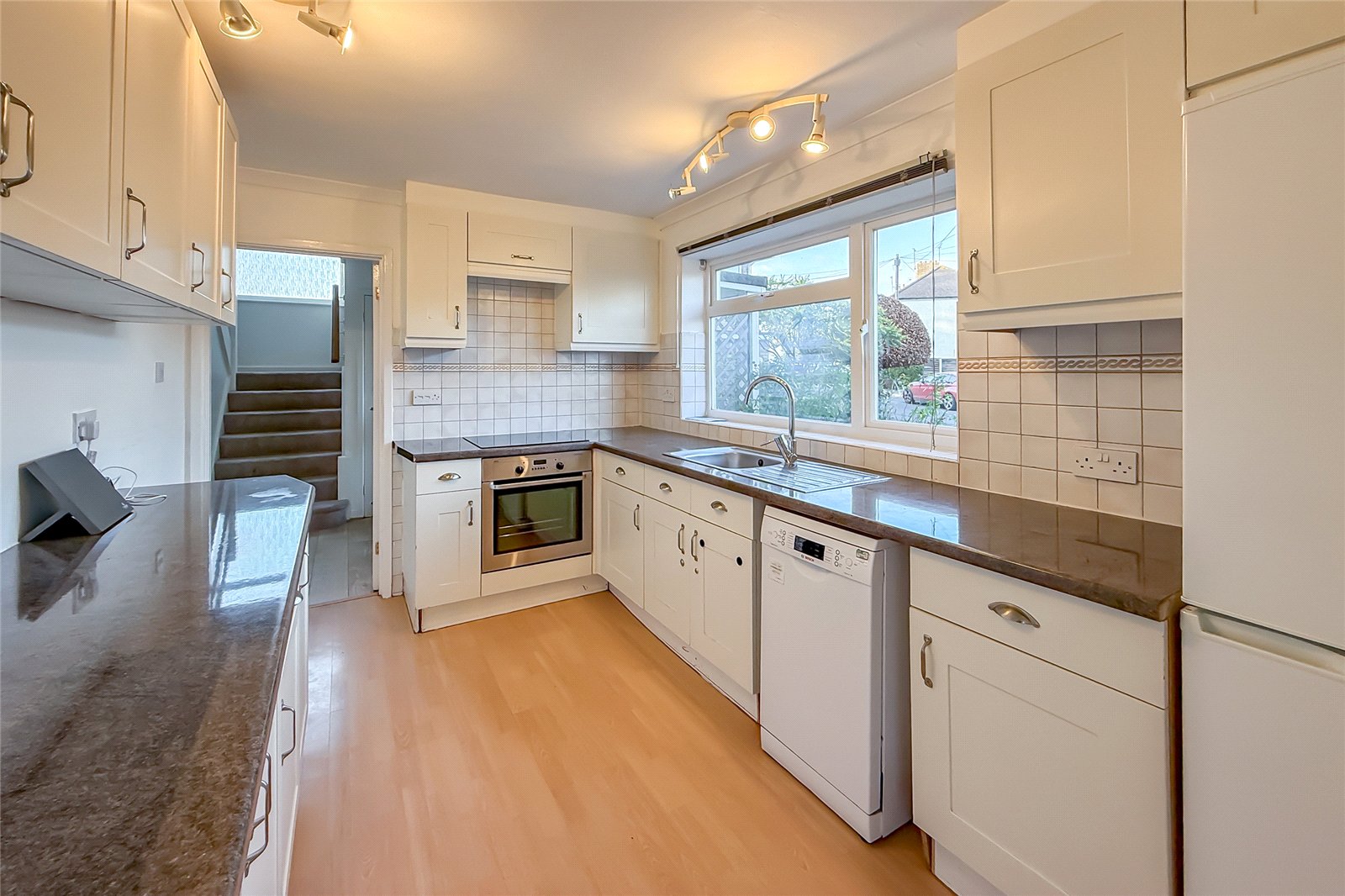 3 bed detached house for sale in Linden Crescent, St. Albans, Hertfordshire, AL1  - Property Image 15