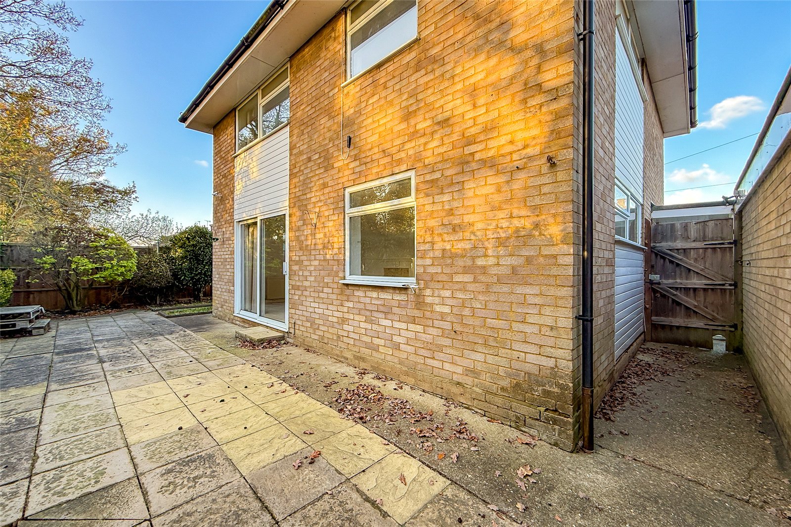 3 bed detached house for sale in Linden Crescent, St. Albans, Hertfordshire, AL1  - Property Image 21