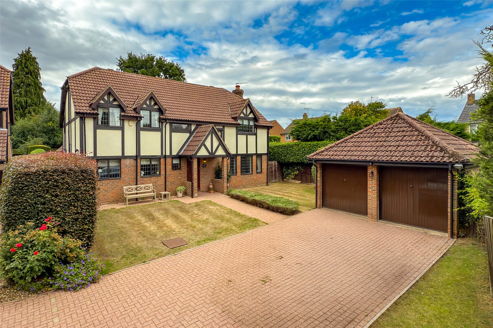 4 bed detached house for sale in Anvil Place, Watford Road, St. Albans, Hertfordshire, AL2  - Property Image 1