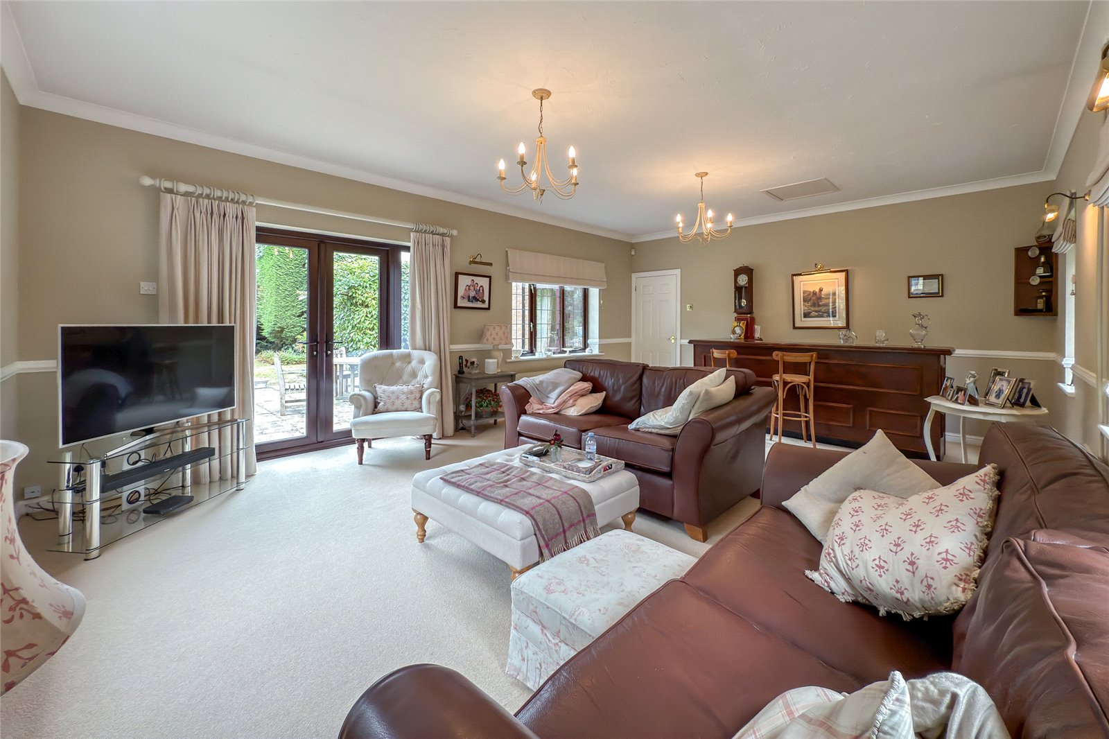 4 bed detached house for sale in Anvil Place, Watford Road, St. Albans, Hertfordshire, AL2  - Property Image 7