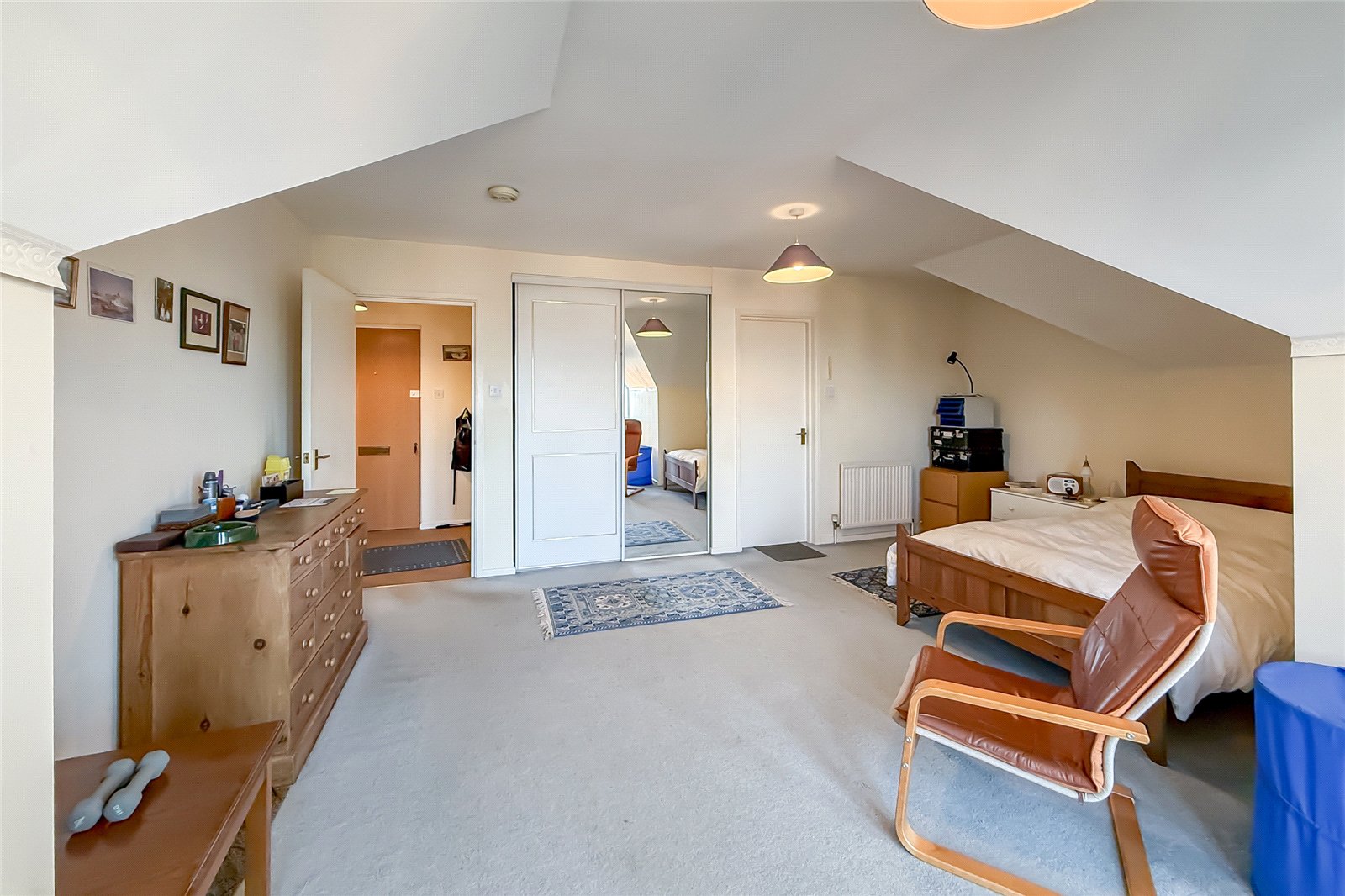 1 bed apartment for sale in Windsor Court, Park View Close, St. Albans, Hertfordshire, AL1 - Property Image 7