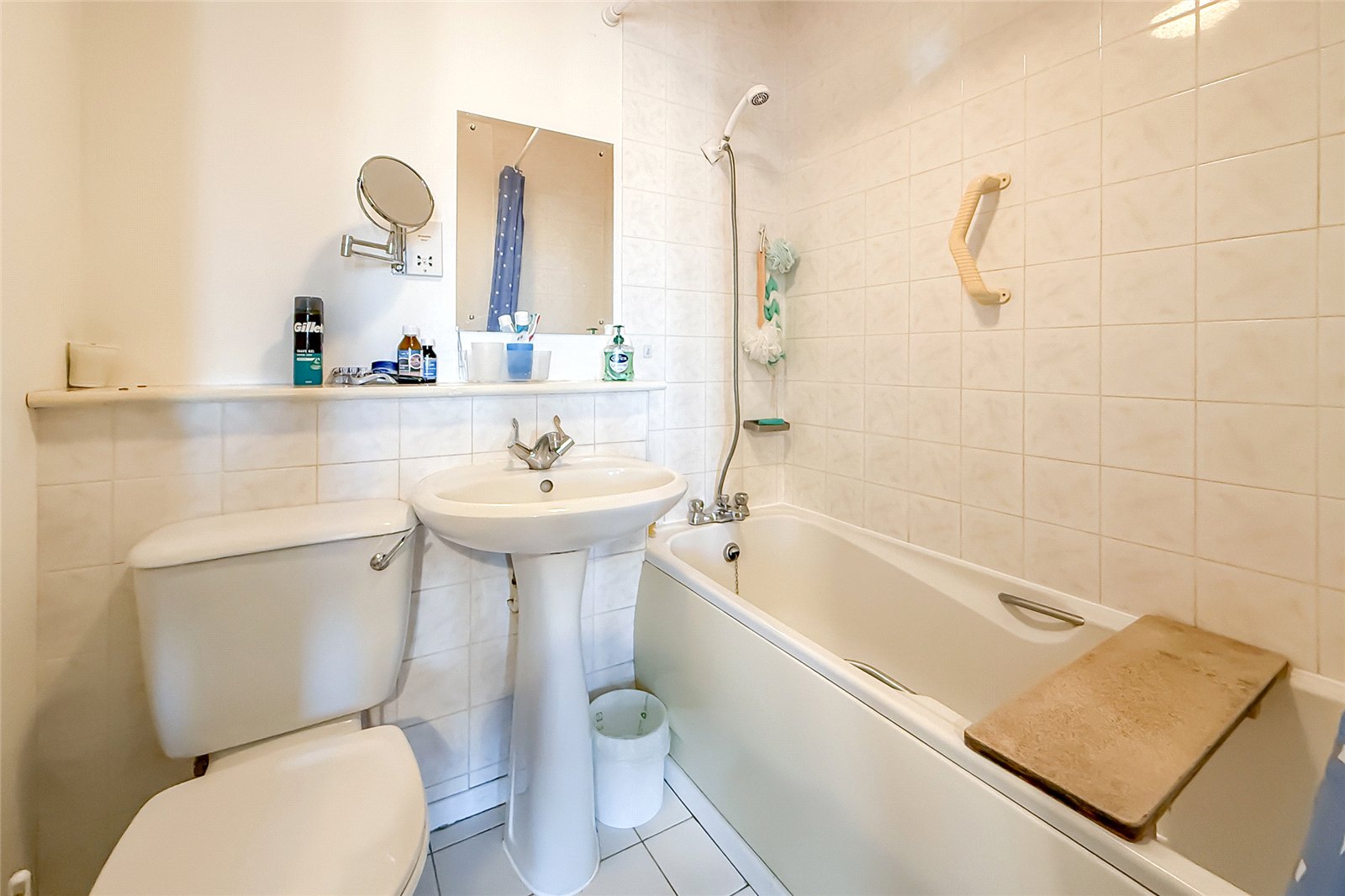1 bed apartment for sale in Windsor Court, Park View Close, St. Albans, Hertfordshire, AL1 - Property Image 8